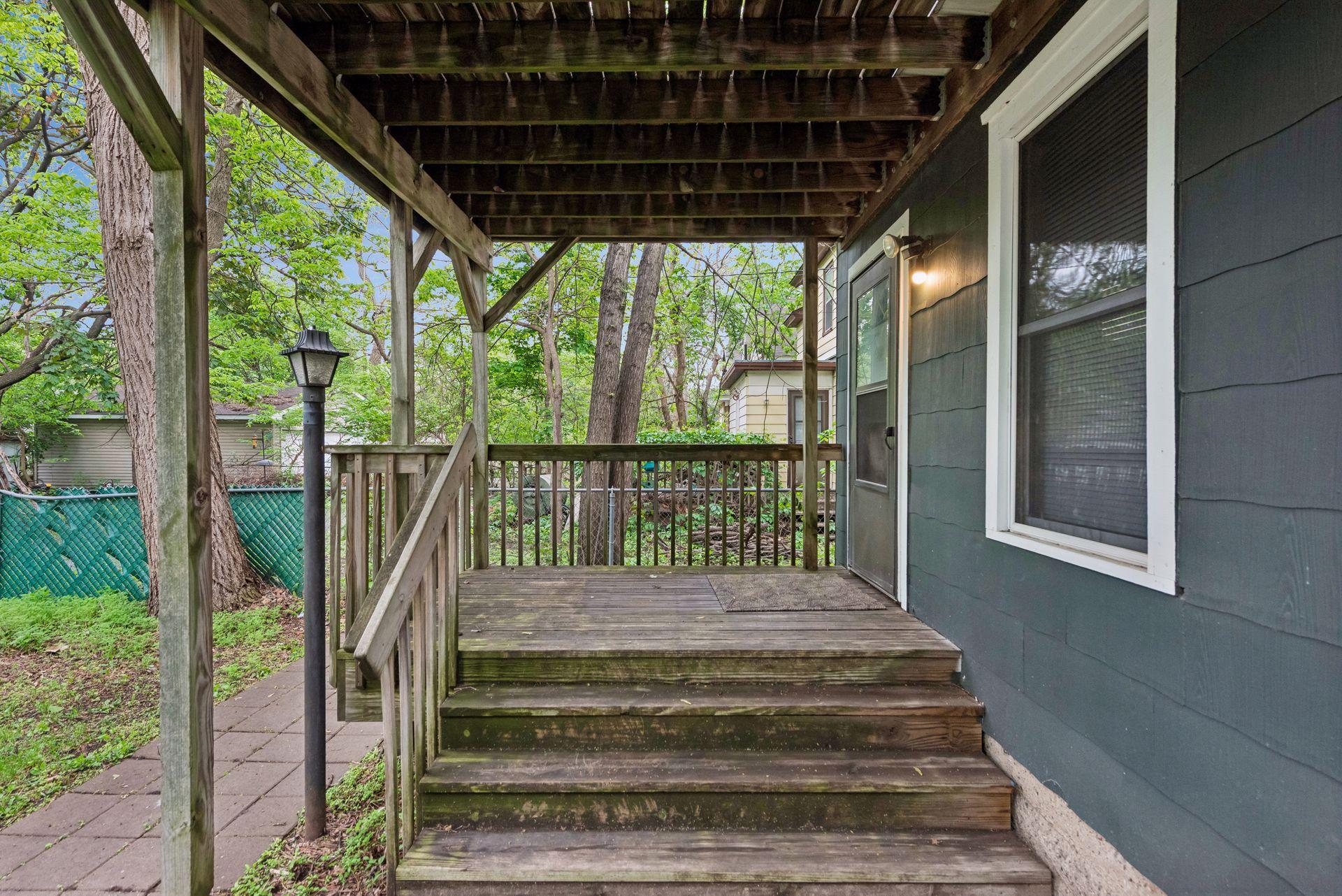 View of Residential at 1282 Hewitt Ave, Saint Paul MN 55104, Saint Paul (39 of 45) - Mike Wilen | Minnesota Team Real Estate