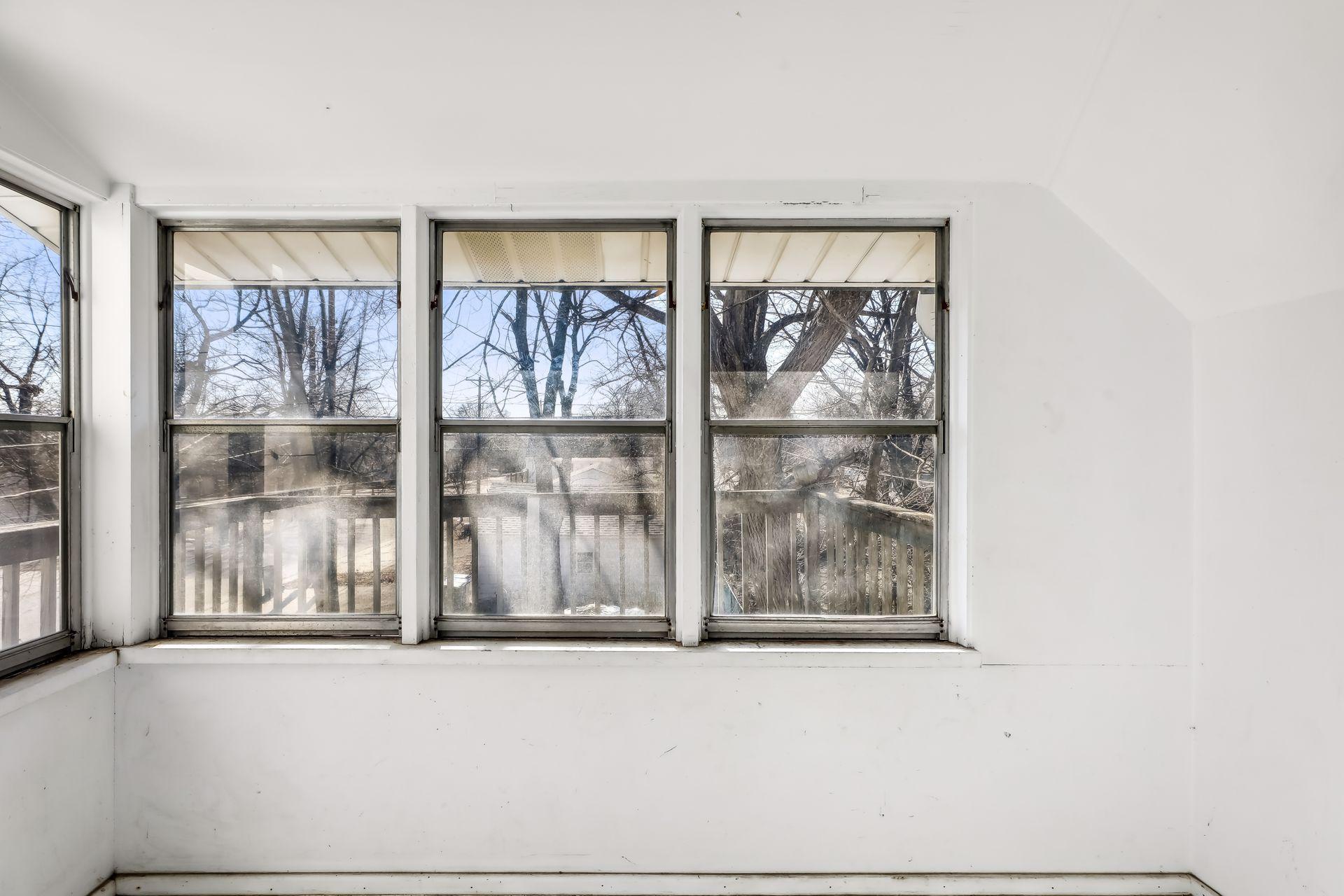 View of Residential at 1282 Hewitt Ave, Saint Paul MN 55104, Saint Paul (35 of 45) - Mike Wilen | Minnesota Team Real Estate