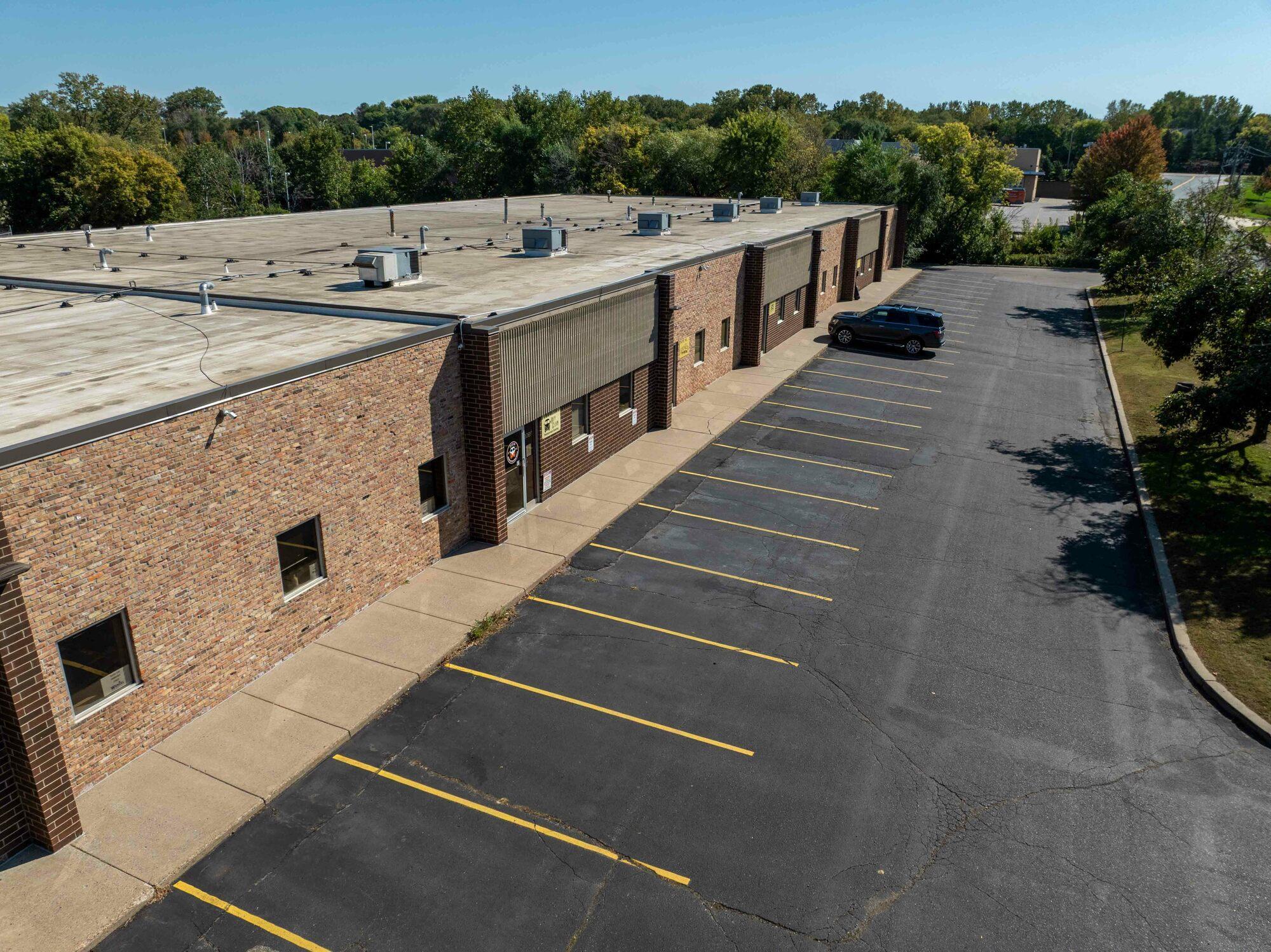 View of Commercial Sale at 1959 Shawnee Road, Eagan MN 55122, Eagan (12 of 19) - Mike Wilen | Minnesota Team Real Estate