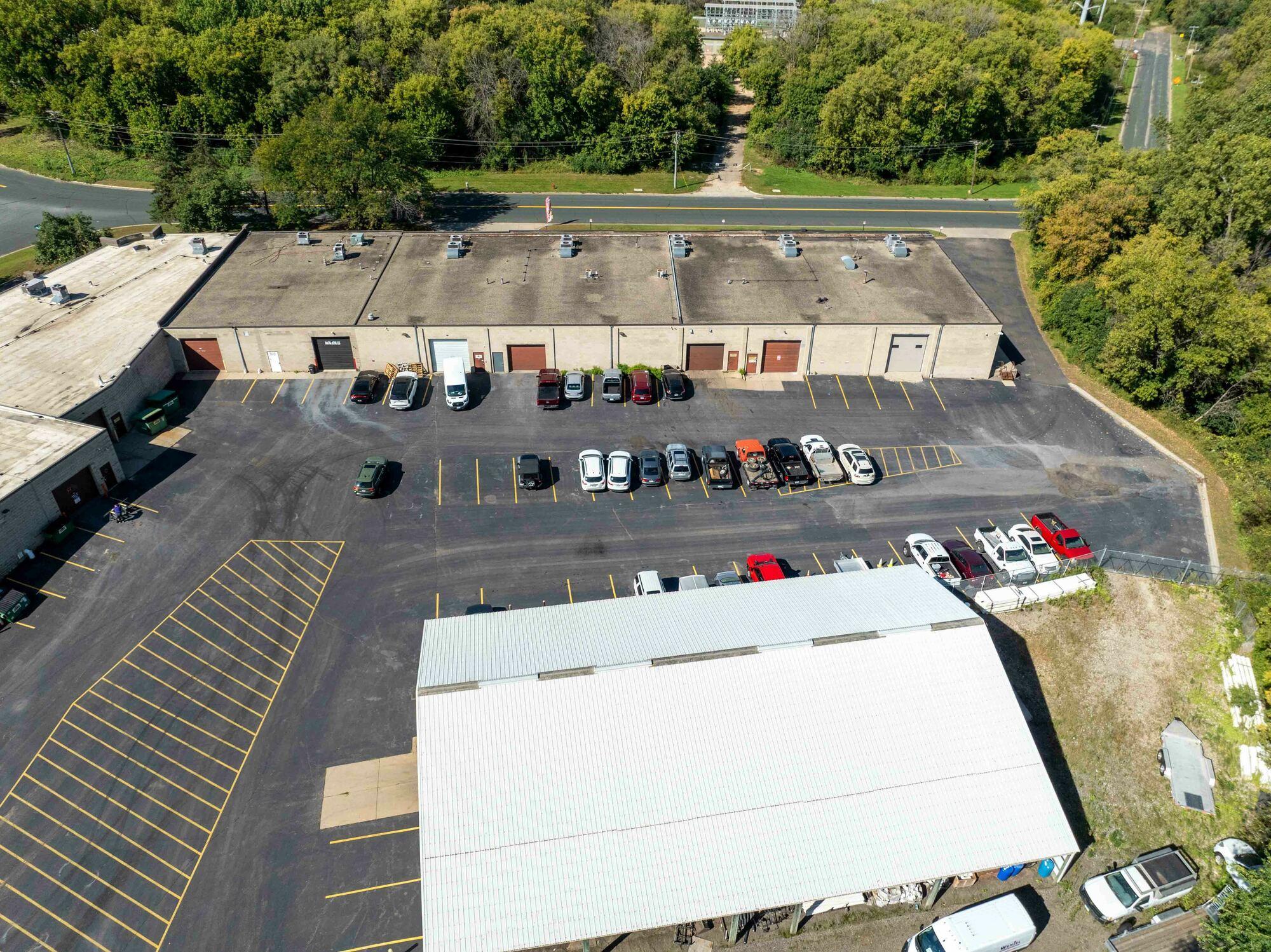 View of Commercial Sale at 1959 Shawnee Road, Eagan MN 55122, Eagan (8 of 19) - Mike Wilen | Minnesota Team Real Estate