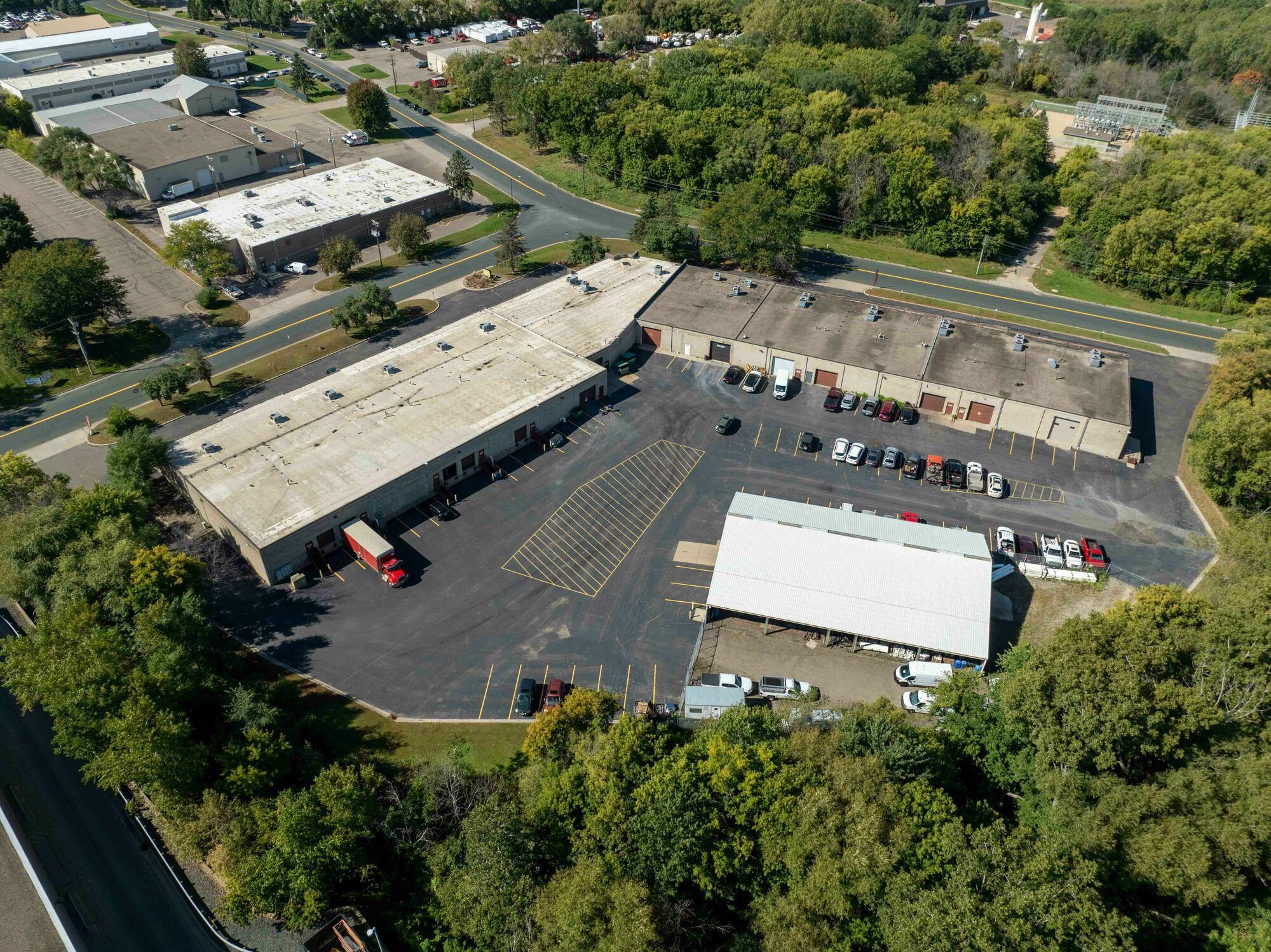 View of Commercial Sale at 1959 Shawnee Road, Eagan MN 55122, Eagan (6 of 19) - Mike Wilen | Minnesota Team Real Estate
