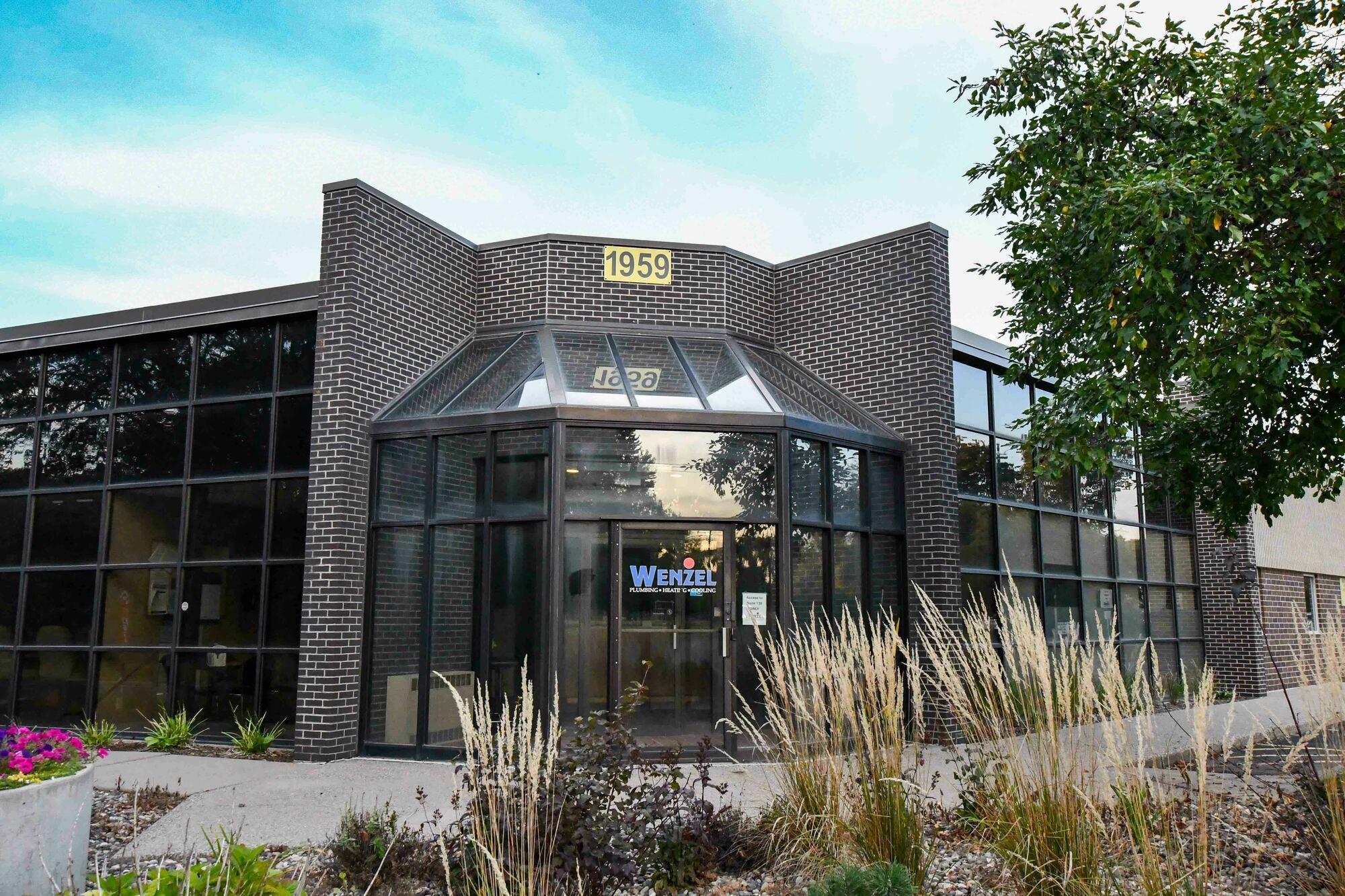 View of Commercial Sale at 1959 Shawnee Road, Eagan MN 55122, Eagan (3 of 19) - Mike Wilen | Minnesota Team Real Estate