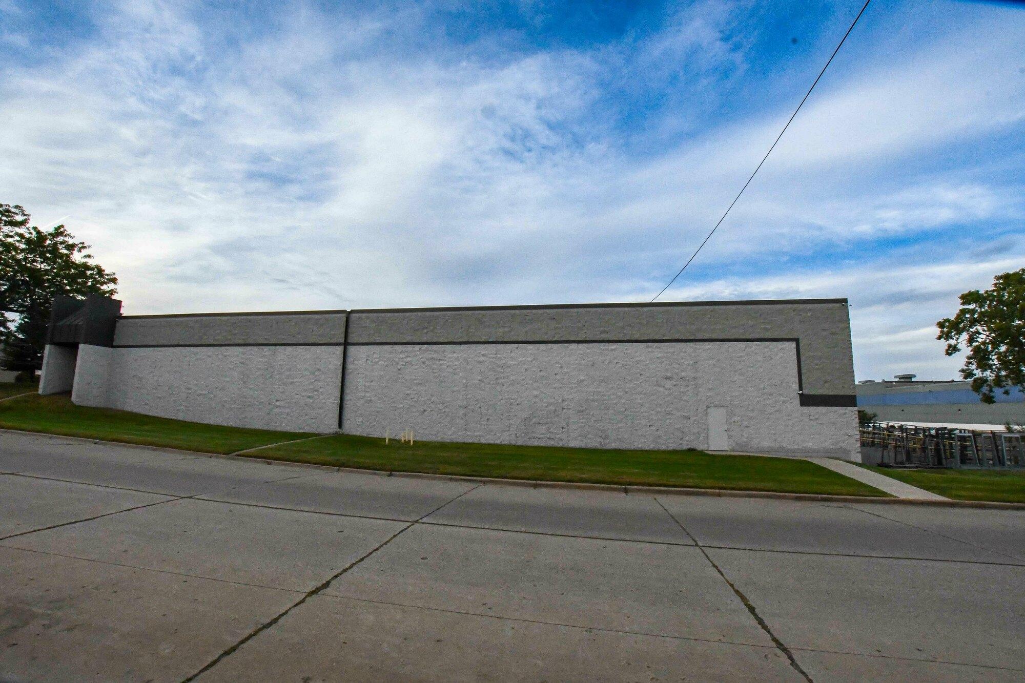 View of Commercial Sale at 2930 2nd Street, Minneapolis MN 55411, Minneapolis (85 of 100) - Mike Wilen | Minnesota Team Real Estate
