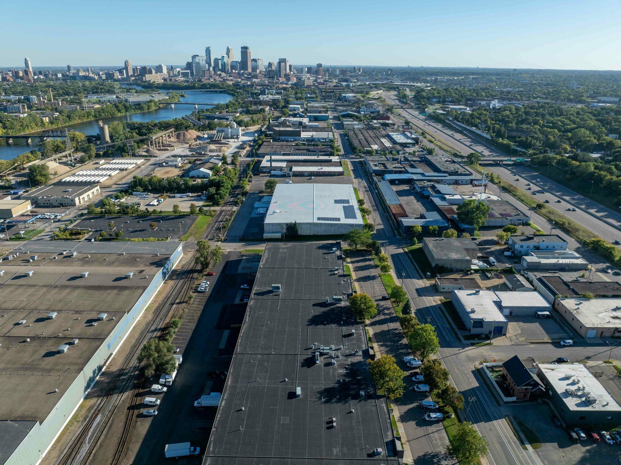 View of Commercial Sale at 2930 2nd Street, Minneapolis MN 55411, Minneapolis (6 of 100) - Mike Wilen | Minnesota Team Real Estate