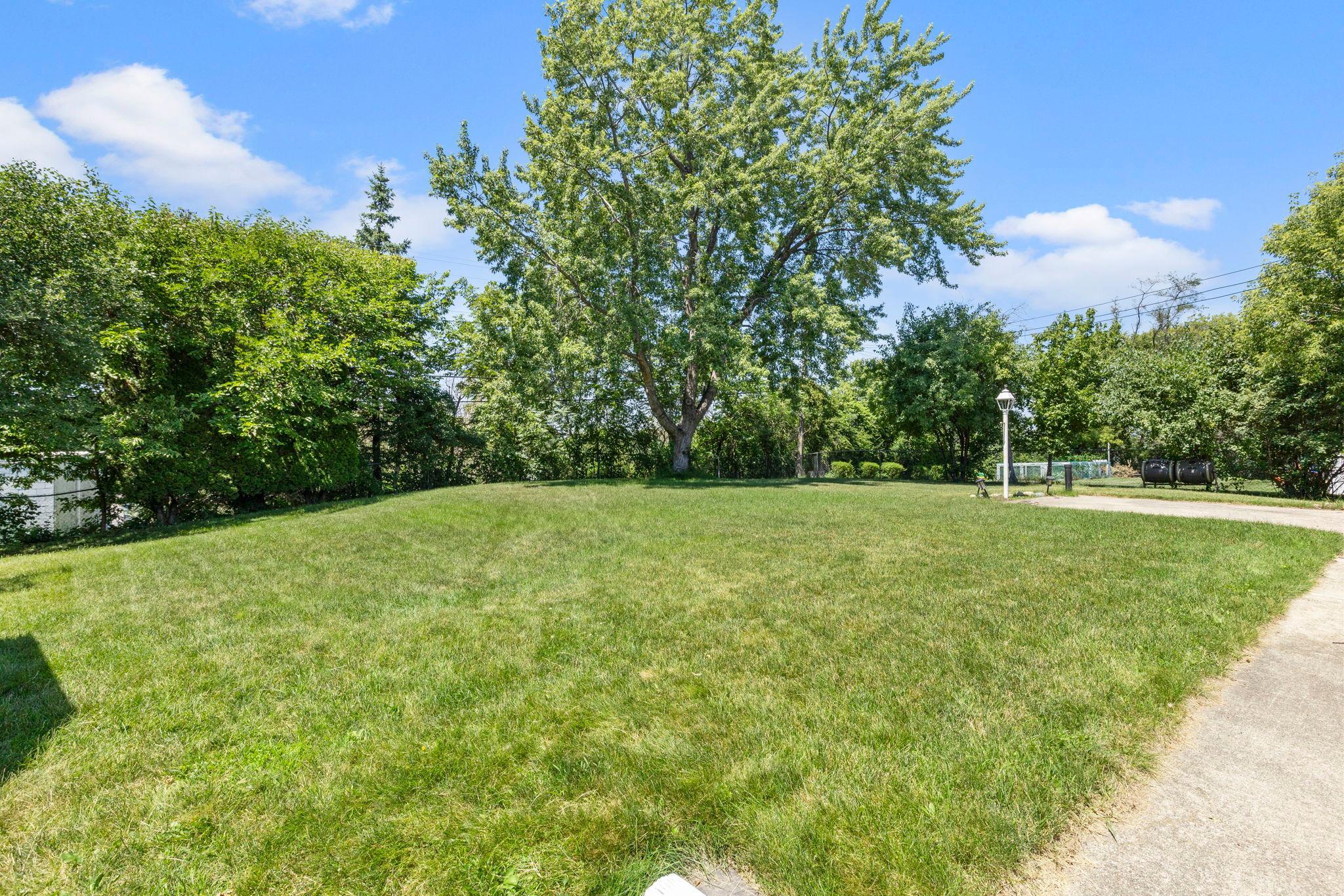 View of Residential at 13000 James Avenue, Burnsville MN 55337, Burnsville (20 of 22) - Mike Wilen | Minnesota Team Real Estate
