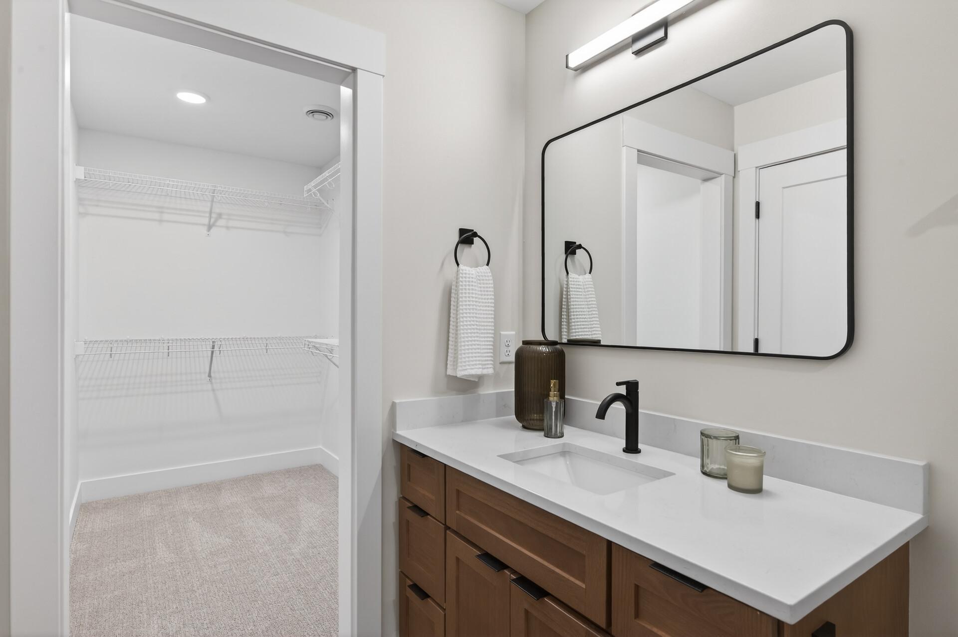 View of Residential at 2509 Jansen Avenue, White Bear Lake MN 55110, White Bear Lake (26 of 42) - Mike Wilen | Minnesota Team Real Estate