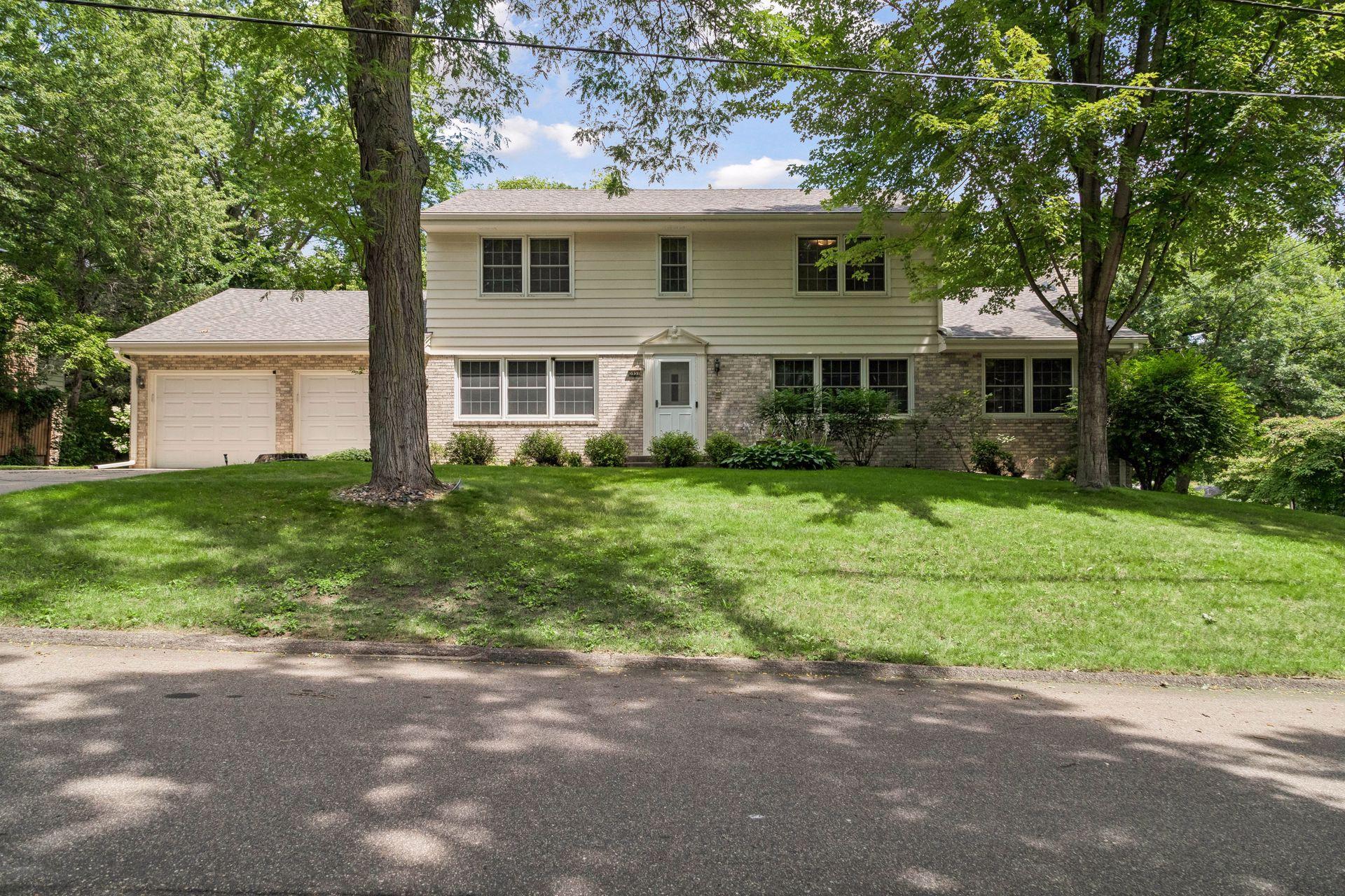 View of Residential at 3931 Huntingdon Drive, Hopkins MN 55305, Hopkins (2 of 47) - Mike Wilen | Minnesota Team Real Estate