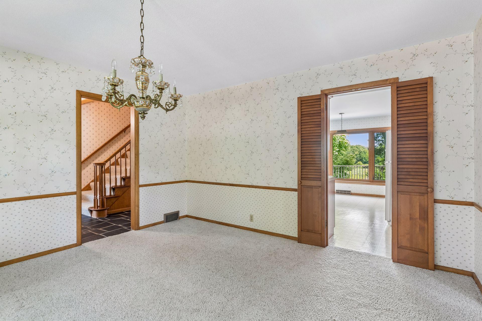 View of Residential at 3931 Huntingdon Drive, Hopkins MN 55305, Hopkins (39 of 47) - Mike Wilen | Minnesota Team Real Estate
