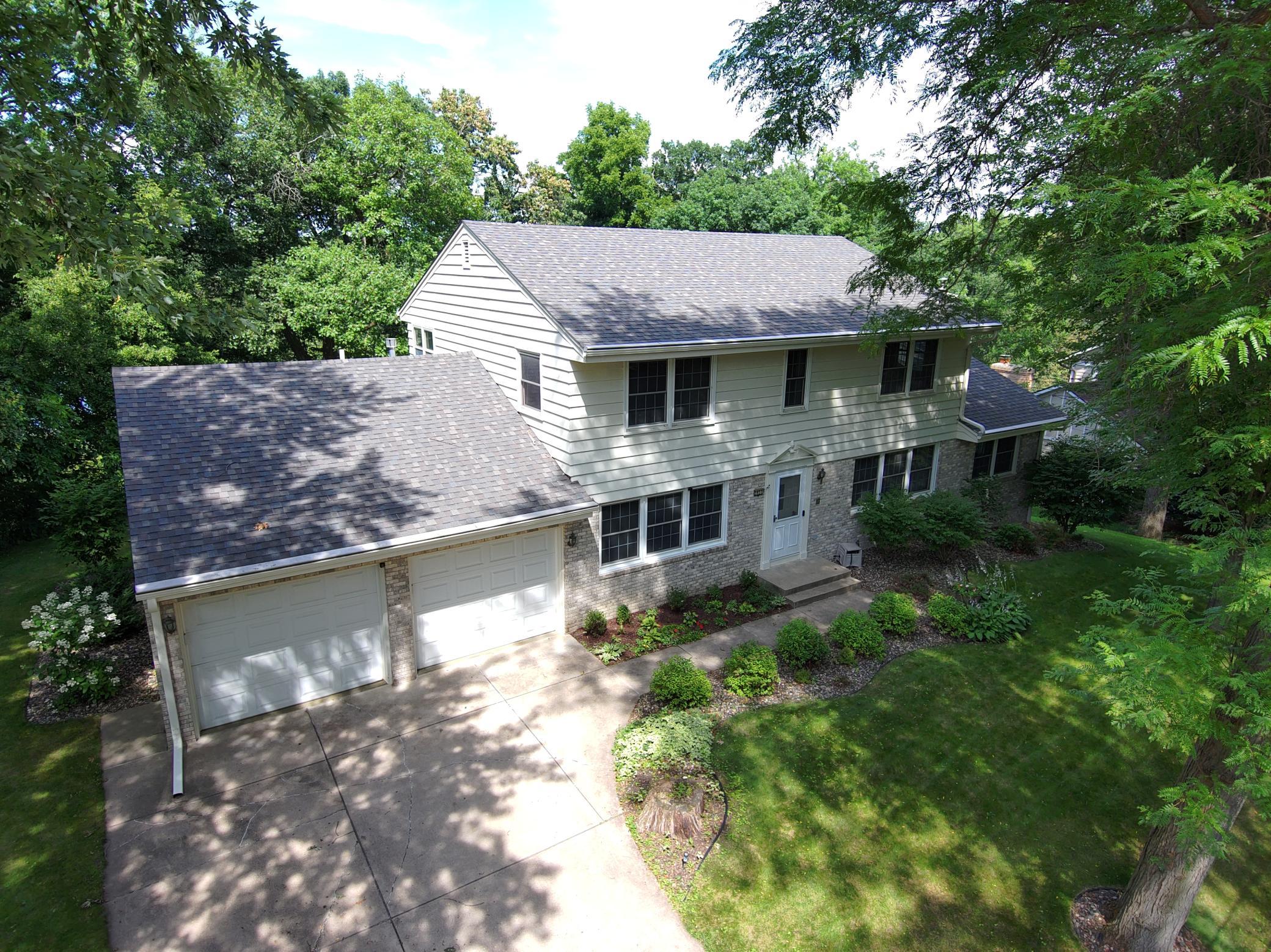 View of Residential at 3931 Huntingdon Drive, Hopkins MN 55305, Hopkins (15 of 47) - Mike Wilen | Minnesota Team Real Estate