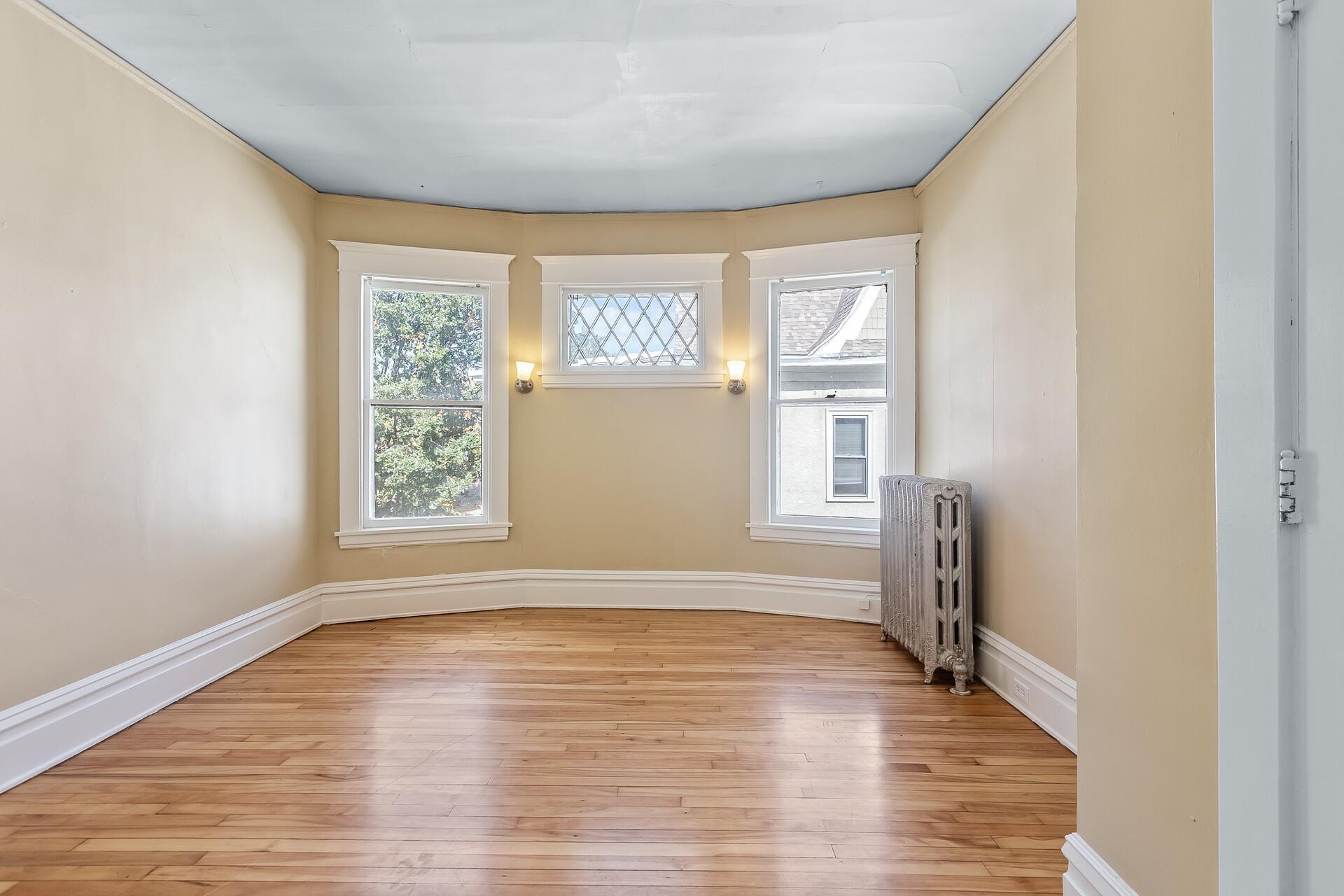 View of Residential Income at 2209 Pleasant Avenue, Minneapolis MN 55404, Minneapolis (19 of 48) - Mike Wilen | Minnesota Team Real Estate