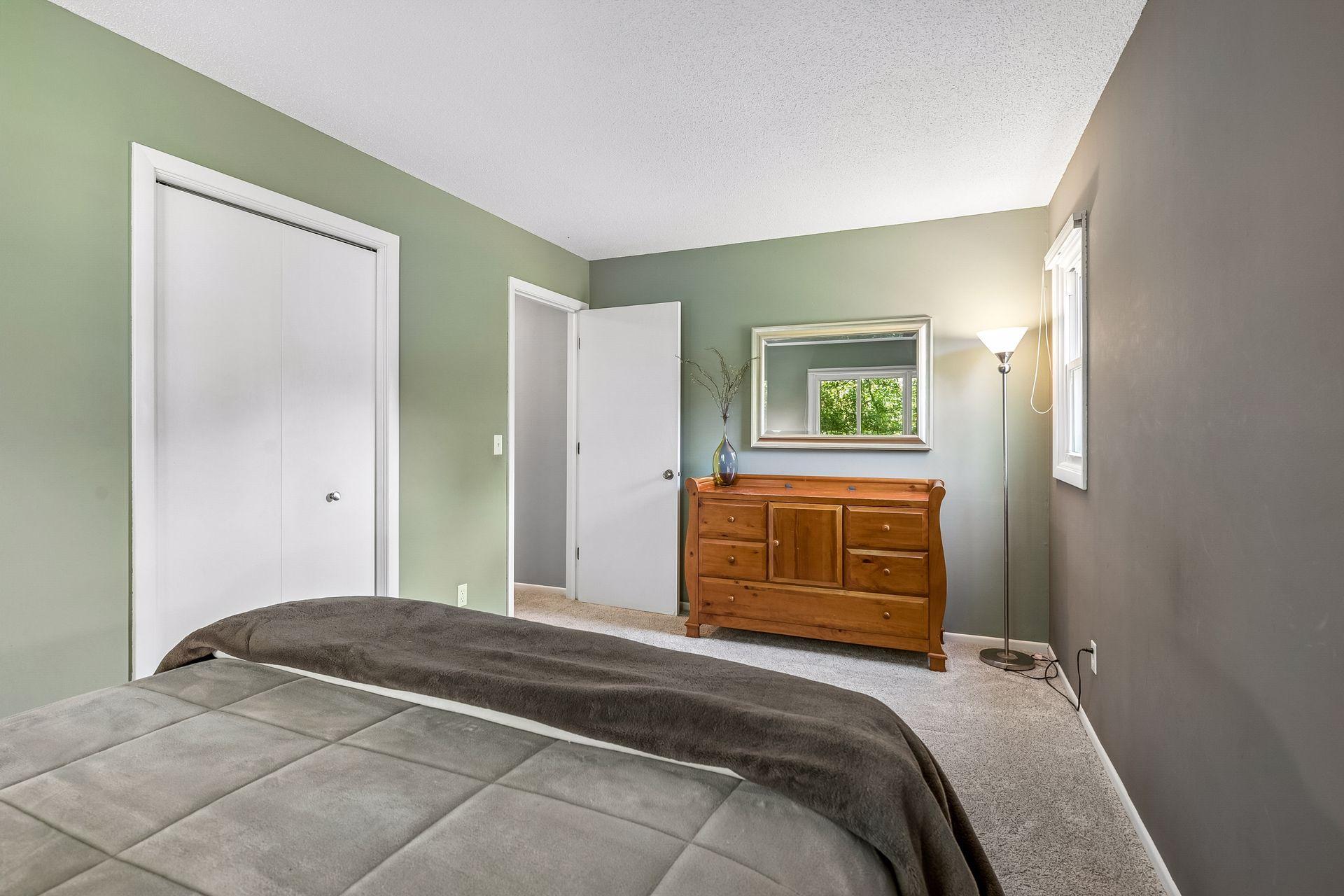 View of Residential at 9400 Toledo Avenue, Bloomington MN 55437, Bloomington (31 of 64) - Mike Wilen | Minnesota Team Real Estate
