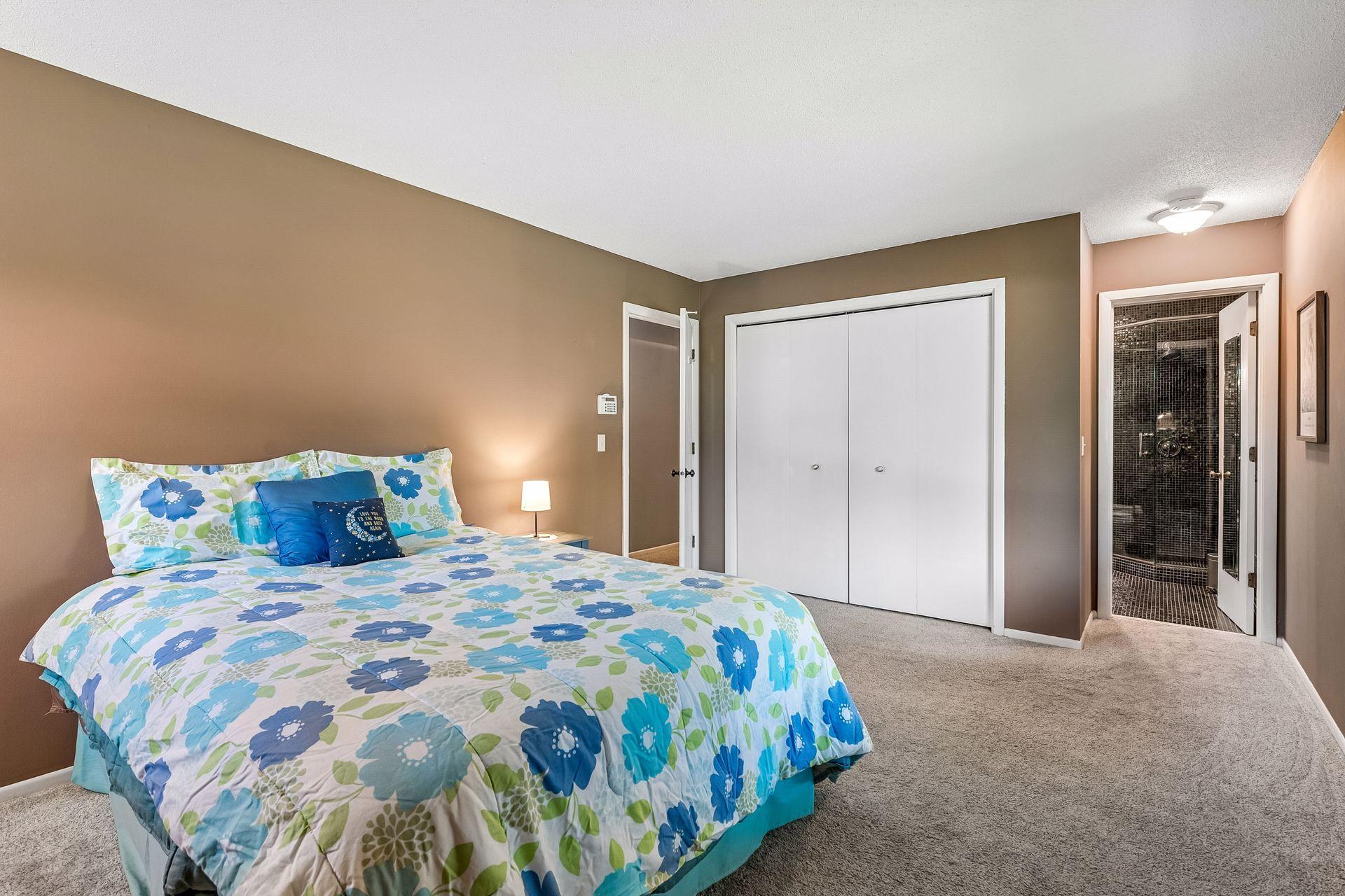 View of Residential at 9400 Toledo Avenue, Bloomington MN 55437, Bloomington (27 of 64) - Mike Wilen | Minnesota Team Real Estate