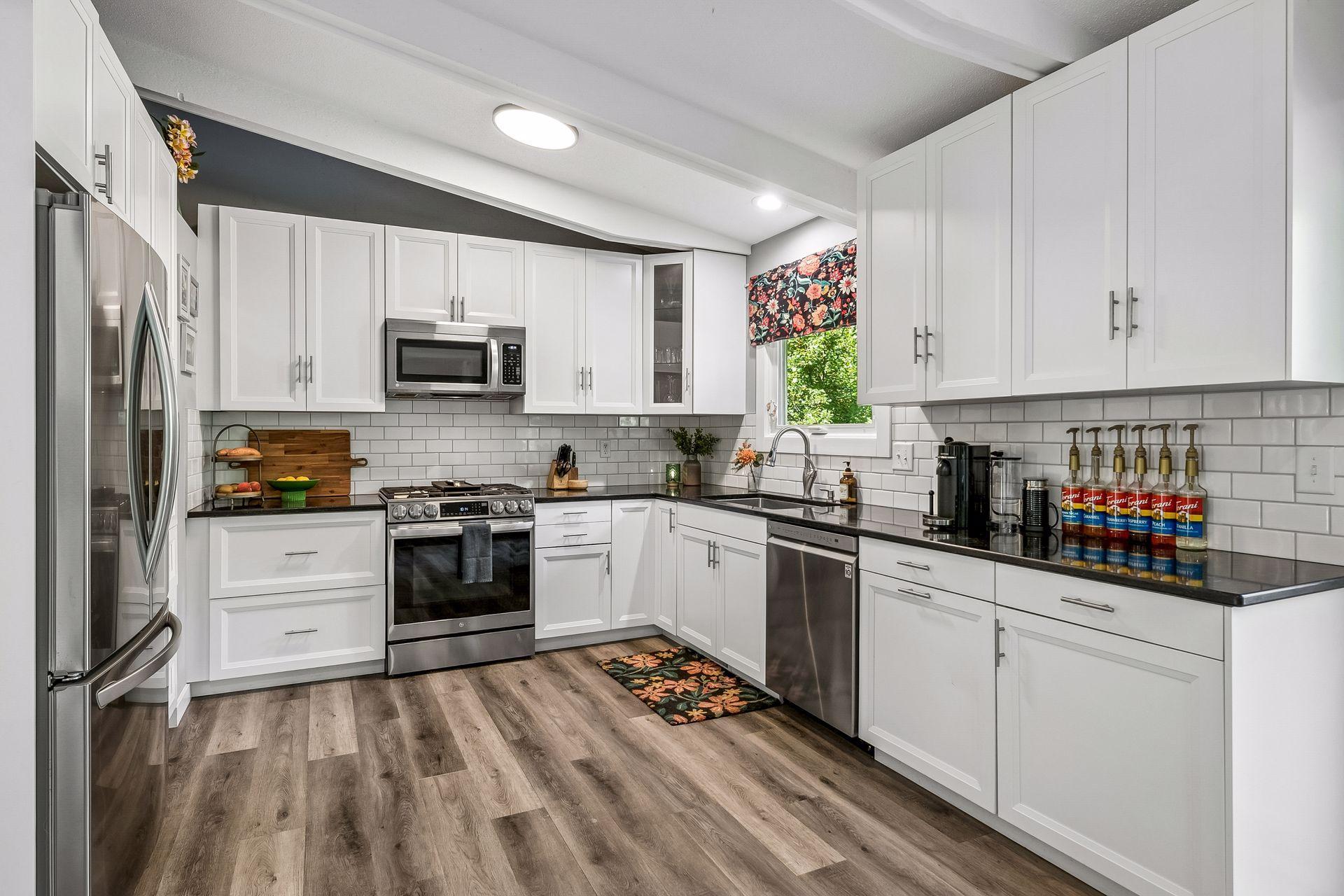 View of Residential at 9400 Toledo Avenue, Bloomington MN 55437, Bloomington (22 of 64) - Mike Wilen | Minnesota Team Real Estate