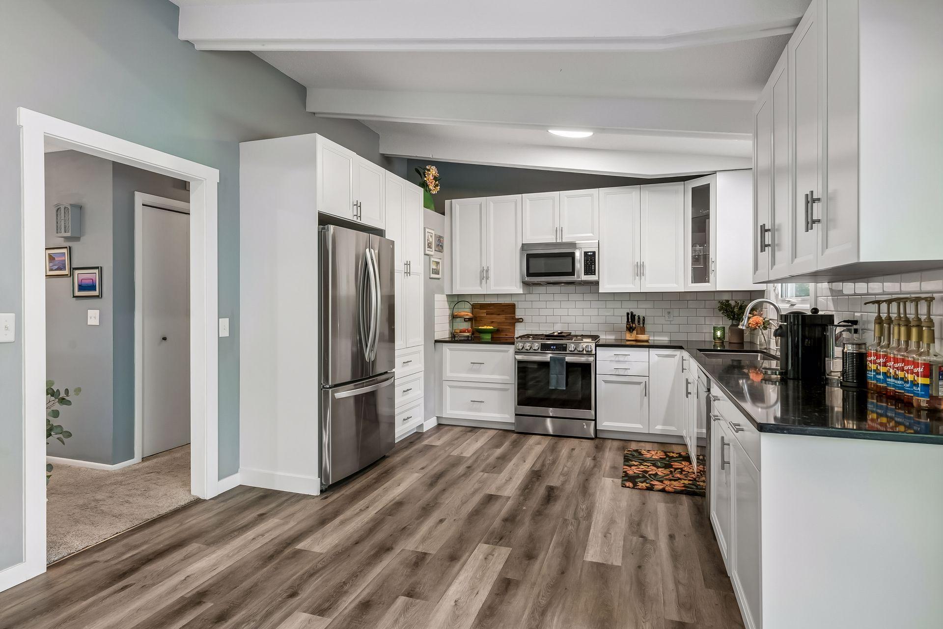 View of Residential at 9400 Toledo Avenue, Bloomington MN 55437, Bloomington (21 of 64) - Mike Wilen | Minnesota Team Real Estate
