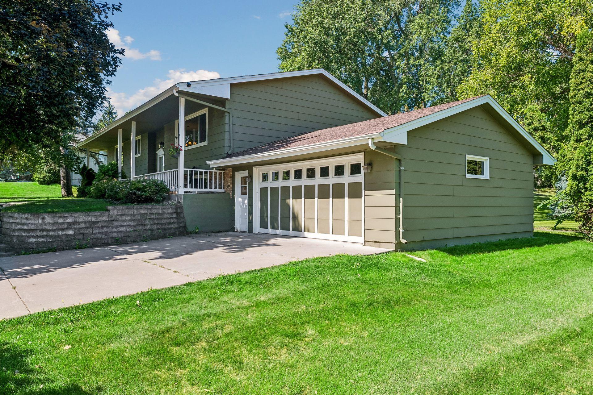 View of Residential at 9400 Toledo Avenue, Bloomington MN 55437, Bloomington (6 of 64) - Mike Wilen | Minnesota Team Real Estate