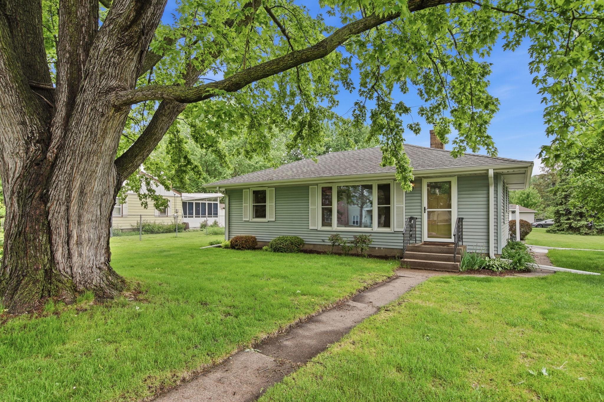 View of Residential at 1015 Dionne Street, Roseville MN 55113, Roseville - Mike Wilen | Minnesota Team Real Estate