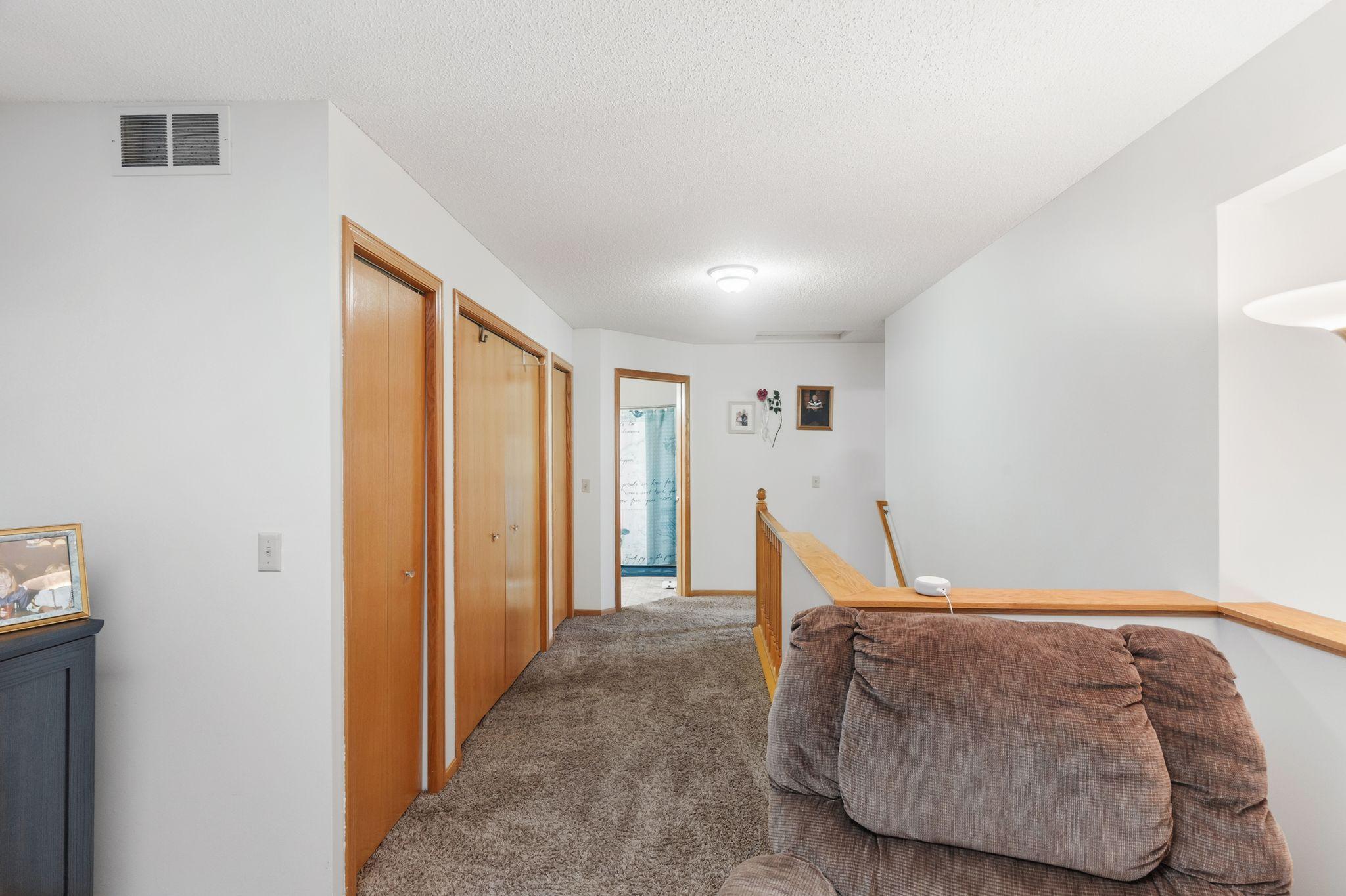 View of Residential at 7036 49th Street, Oakdale MN 55128, Oakdale (20 of 23) - Mike Wilen | Minnesota Team Real Estate