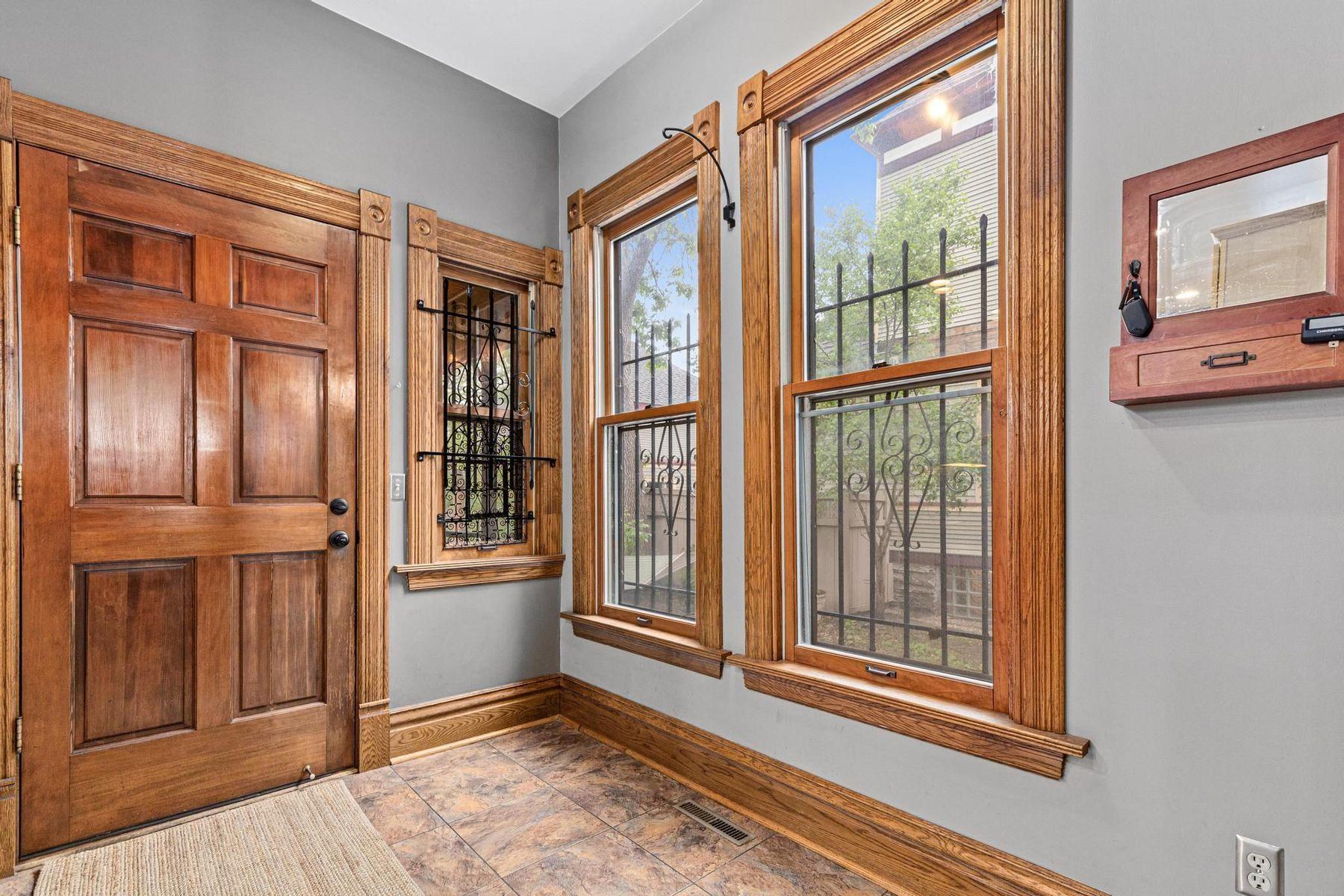 View of Residential at 3139 2nd Avenue, Minneapolis MN 55408, Minneapolis (14 of 32) - Mike Wilen | Minnesota Team Real Estate