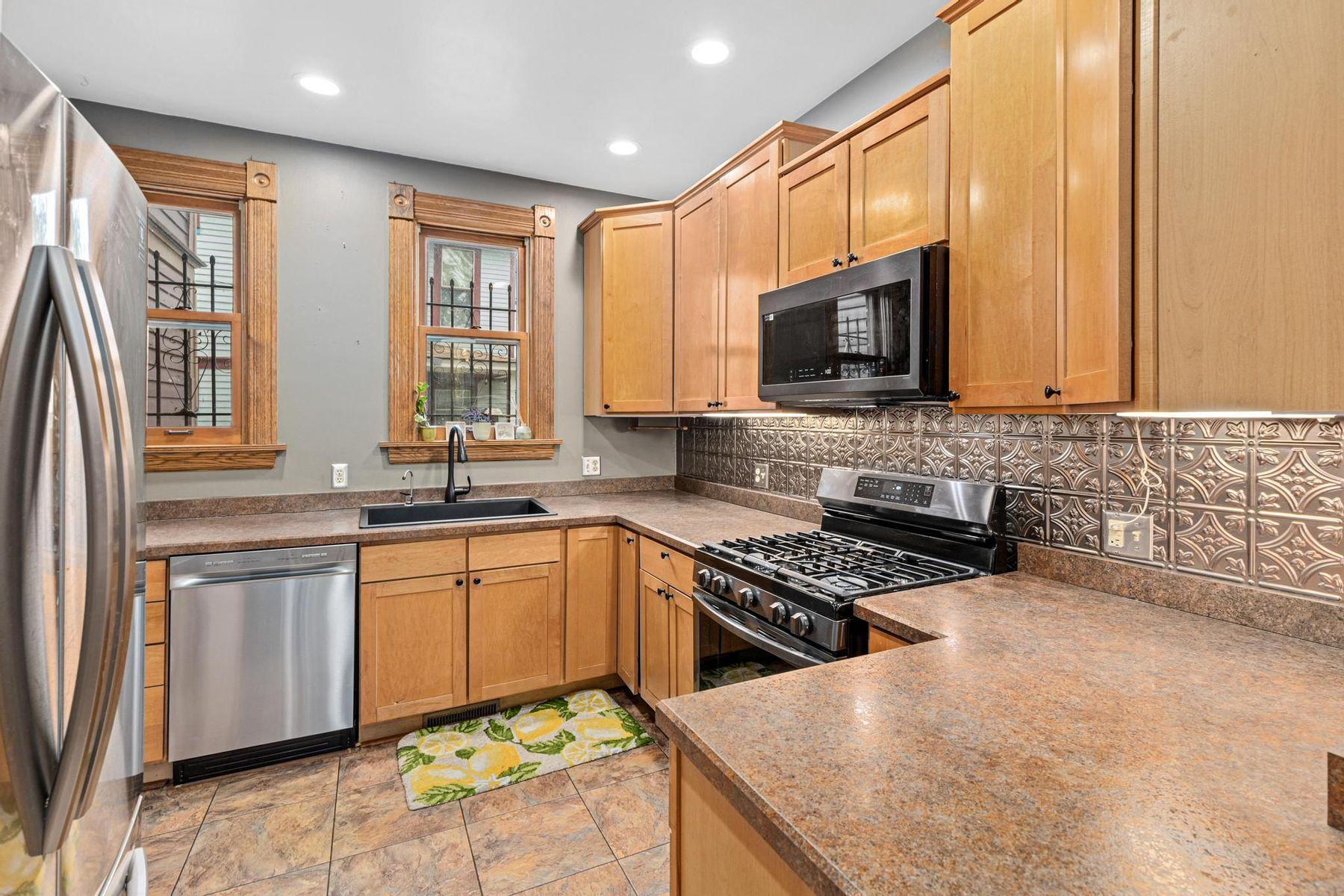 View of Residential at 3139 2nd Avenue, Minneapolis MN 55408, Minneapolis (13 of 32) - Mike Wilen | Minnesota Team Real Estate