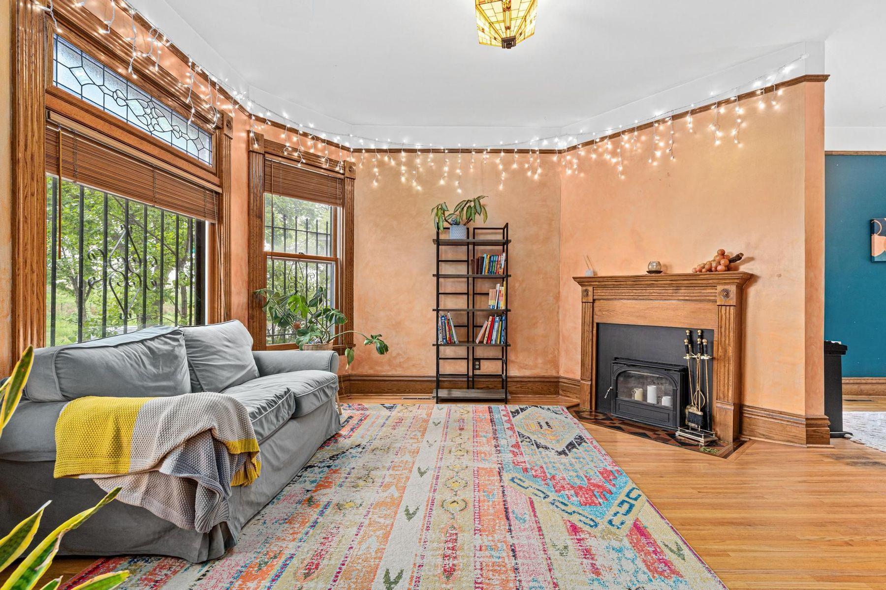 View of Residential at 3139 2nd Avenue, Minneapolis MN 55408, Minneapolis (9 of 32) - Mike Wilen | Minnesota Team Real Estate