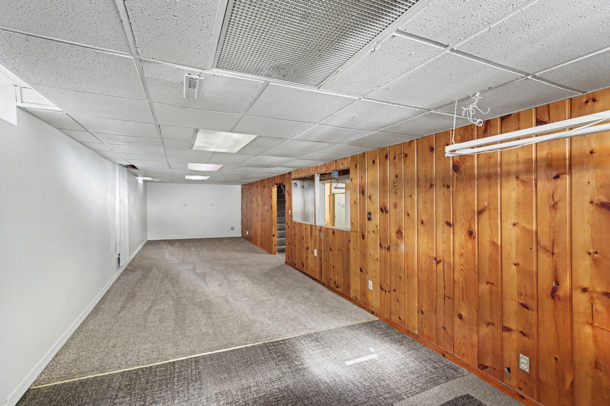 View of Residential at 2050 Farrington Street, Roseville MN 55113, Roseville (21 of 32) - Mike Wilen | Minnesota Team Real Estate