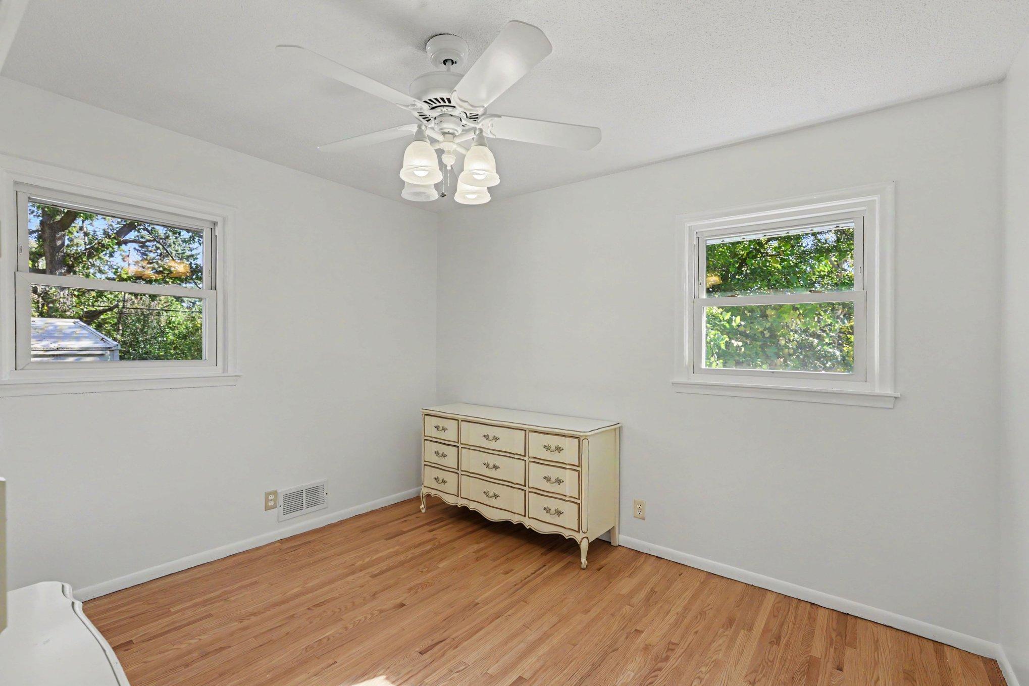View of Residential at 2050 Farrington Street, Roseville MN 55113, Roseville (17 of 32) - Mike Wilen | Minnesota Team Real Estate