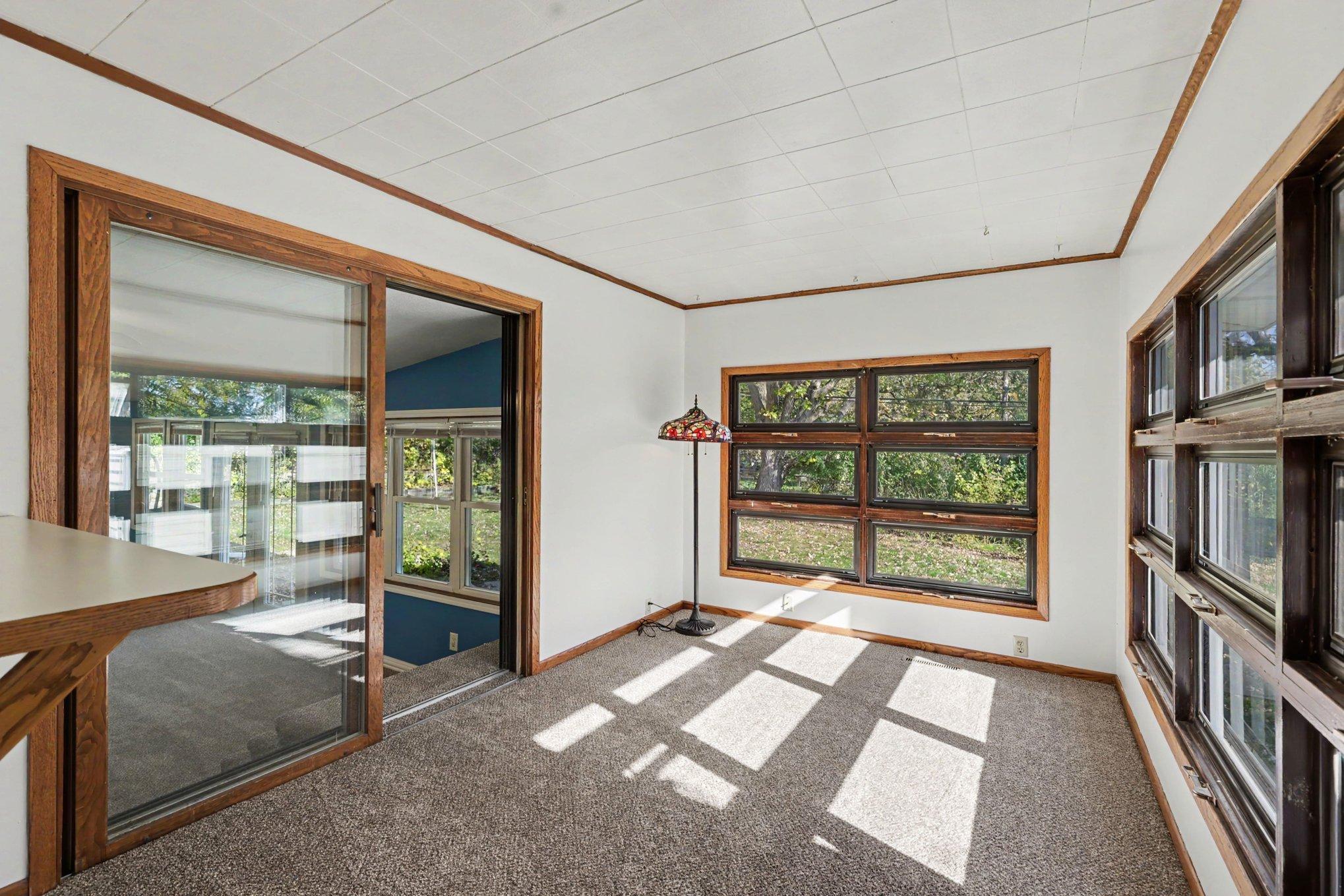 View of Residential at 2050 Farrington Street, Roseville MN 55113, Roseville (9 of 32) - Mike Wilen | Minnesota Team Real Estate