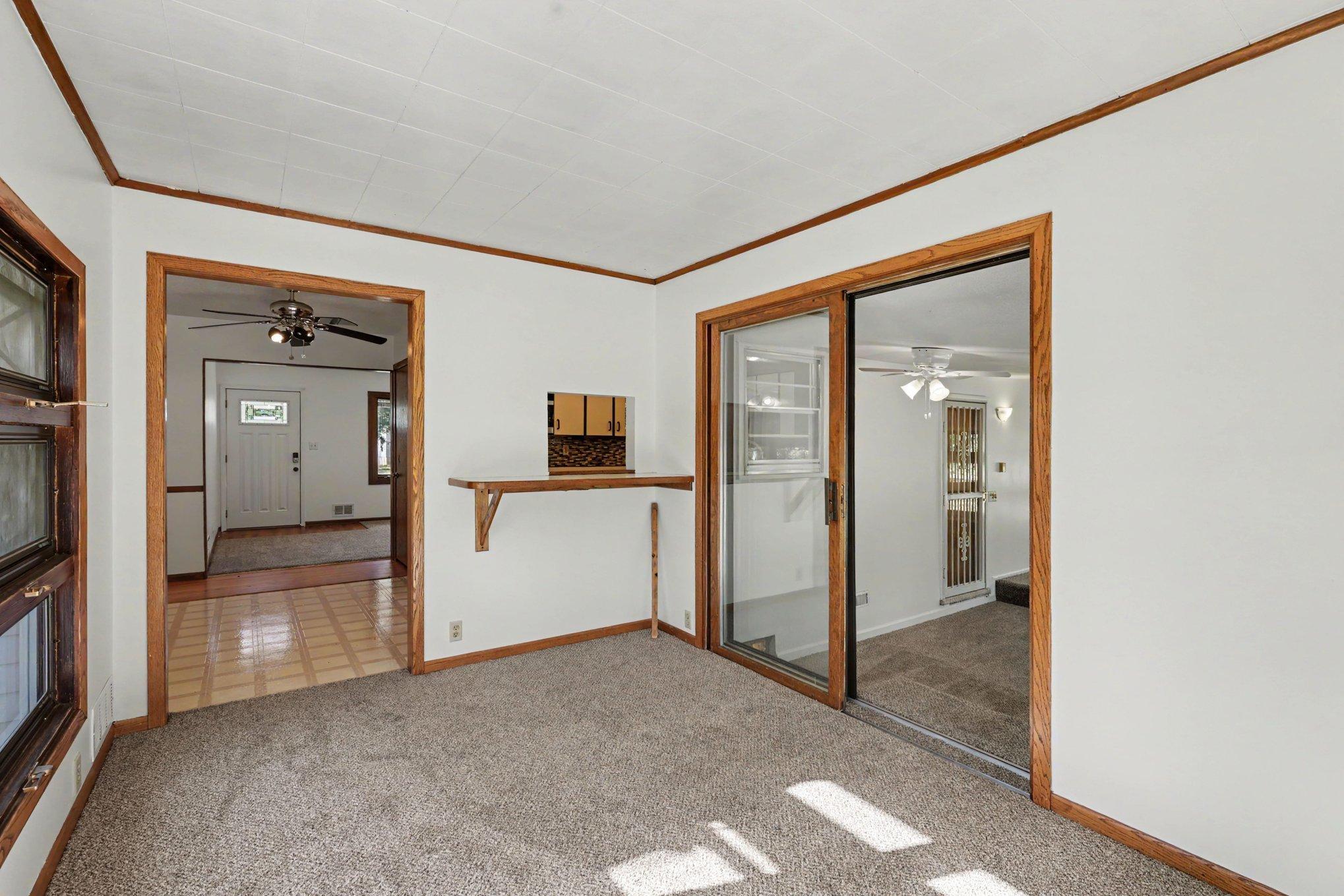 View of Residential at 2050 Farrington Street, Roseville MN 55113, Roseville (10 of 32) - Mike Wilen | Minnesota Team Real Estate