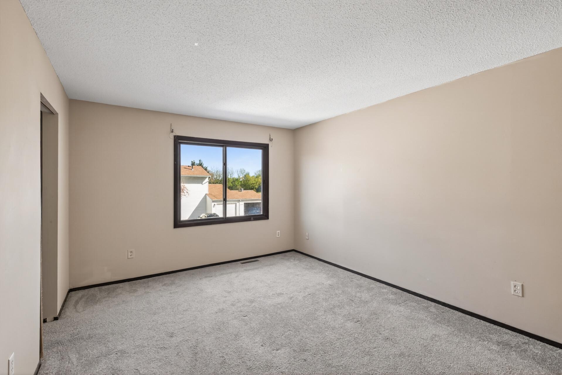 View of Residential at 605 Portland Drive, Burnsville MN 55337, Burnsville (25 of 38) - Mike Wilen | Minnesota Team Real Estate