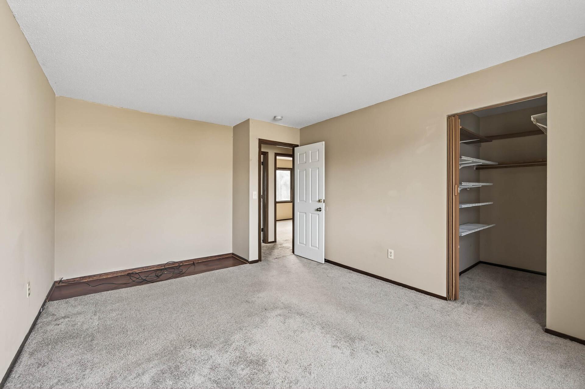 View of Residential at 605 Portland Drive, Burnsville MN 55337, Burnsville (22 of 38) - Mike Wilen | Minnesota Team Real Estate