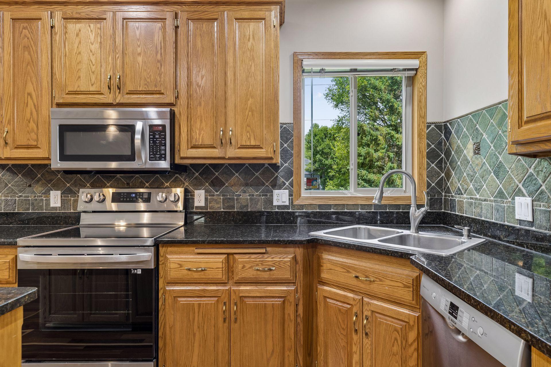 View of Residential at 3714 103rd Trail, Brooklyn Park MN 55443, Brooklyn Park (20 of 53) - Mike Wilen | Minnesota Team Real Estate