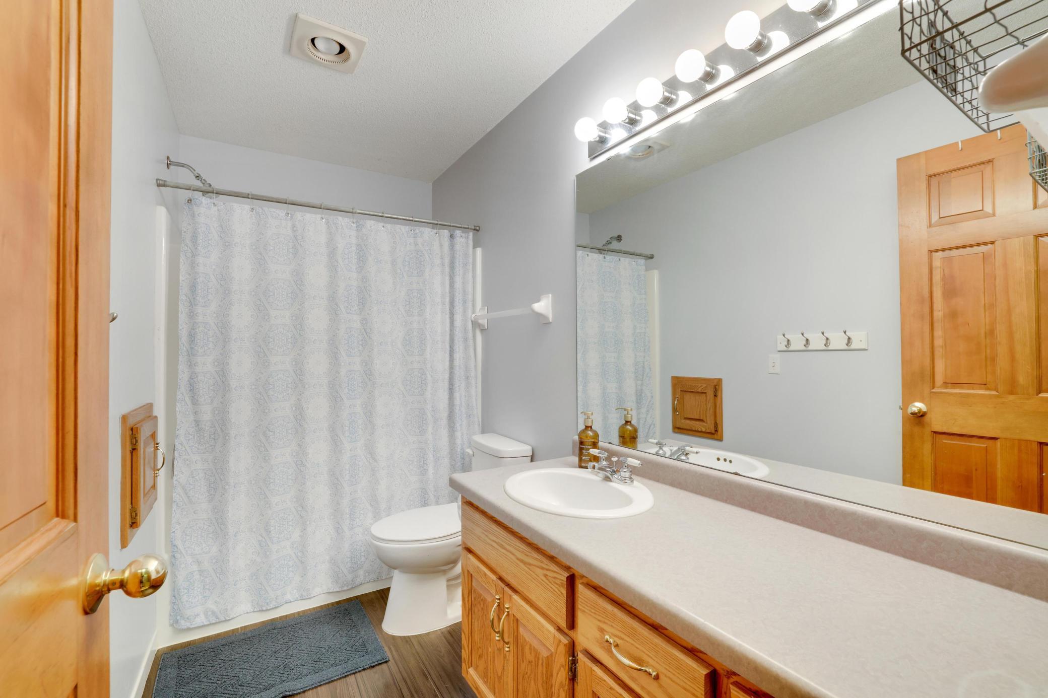 View of Residential at 3757 Bayberry Lane, Eagan MN 55123, Eagan (23 of 41) - Mike Wilen | Minnesota Team Real Estate
