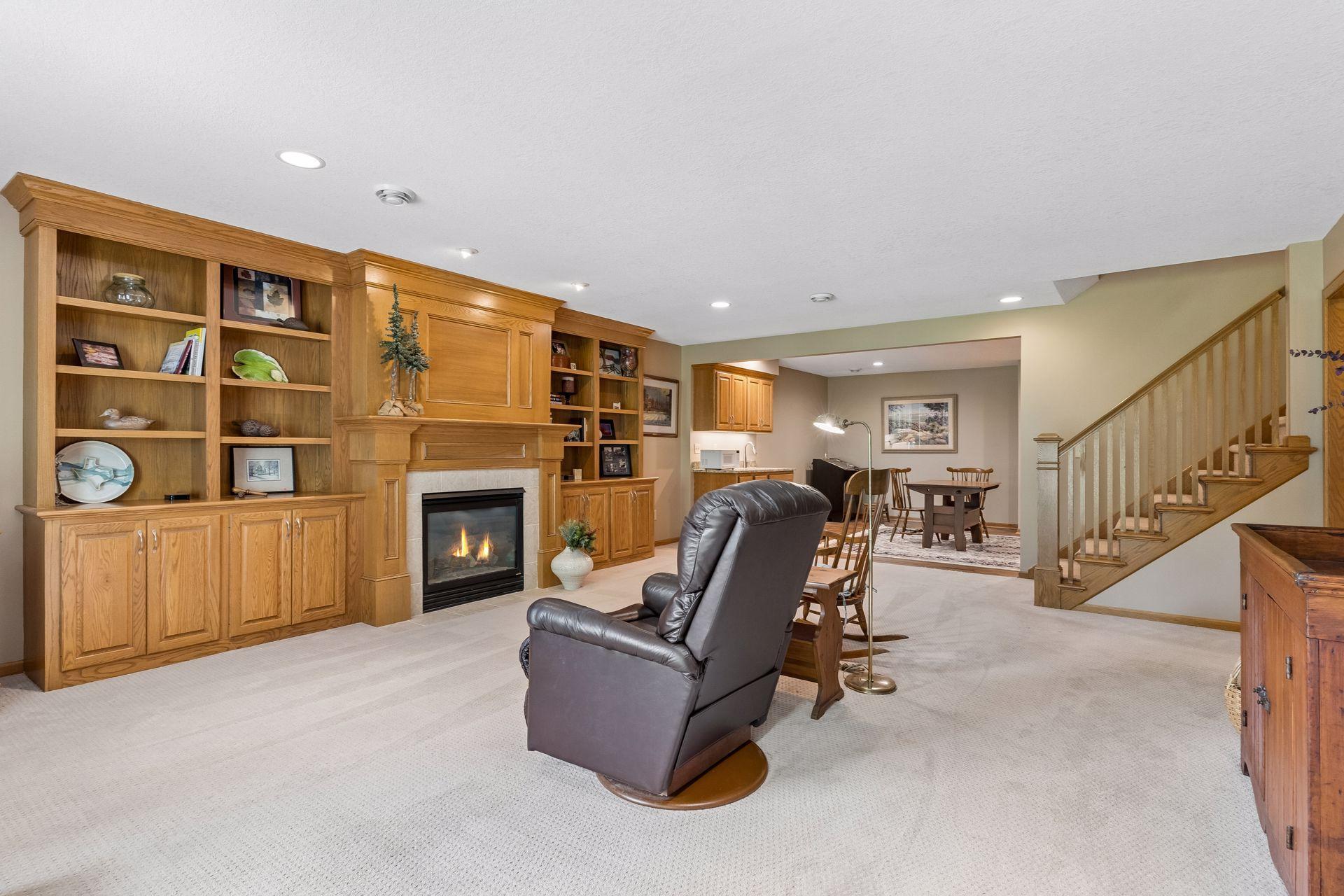 View of Residential at 9755 Wedgewood Circle, Woodbury MN 55125, Woodbury (43 of 74) - Mike Wilen | Minnesota Team Real Estate