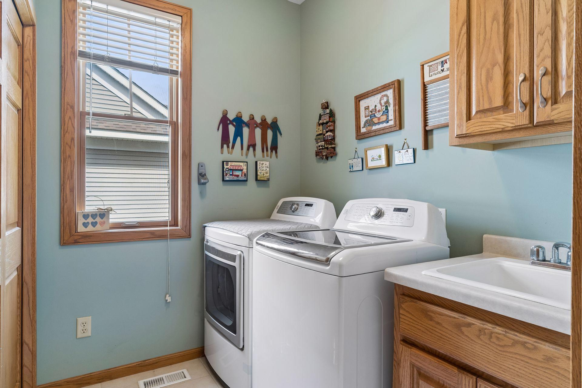 View of Residential at 9755 Wedgewood Circle, Woodbury MN 55125, Woodbury (38 of 74) - Mike Wilen | Minnesota Team Real Estate