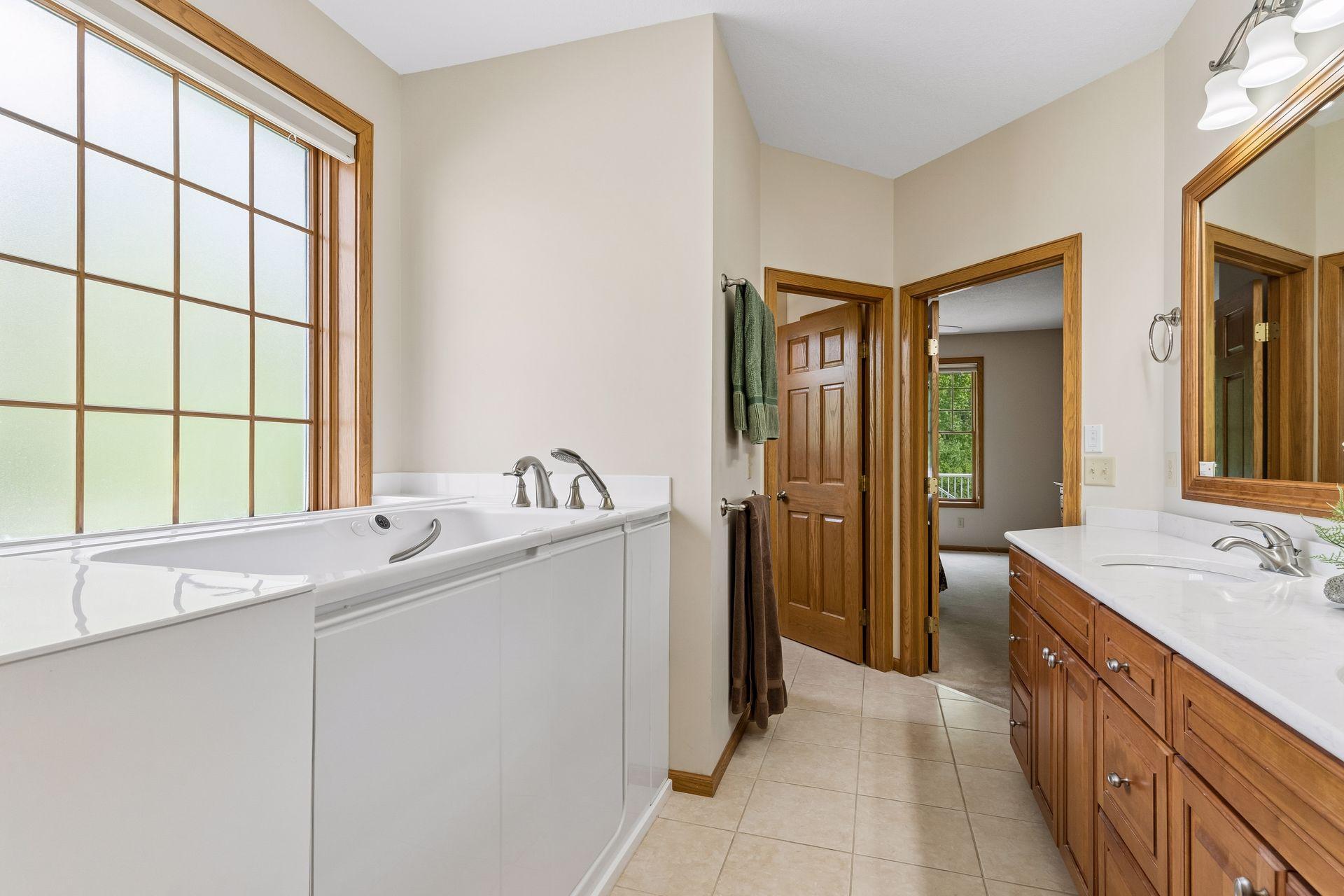 View of Residential at 9755 Wedgewood Circle, Woodbury MN 55125, Woodbury (36 of 74) - Mike Wilen | Minnesota Team Real Estate