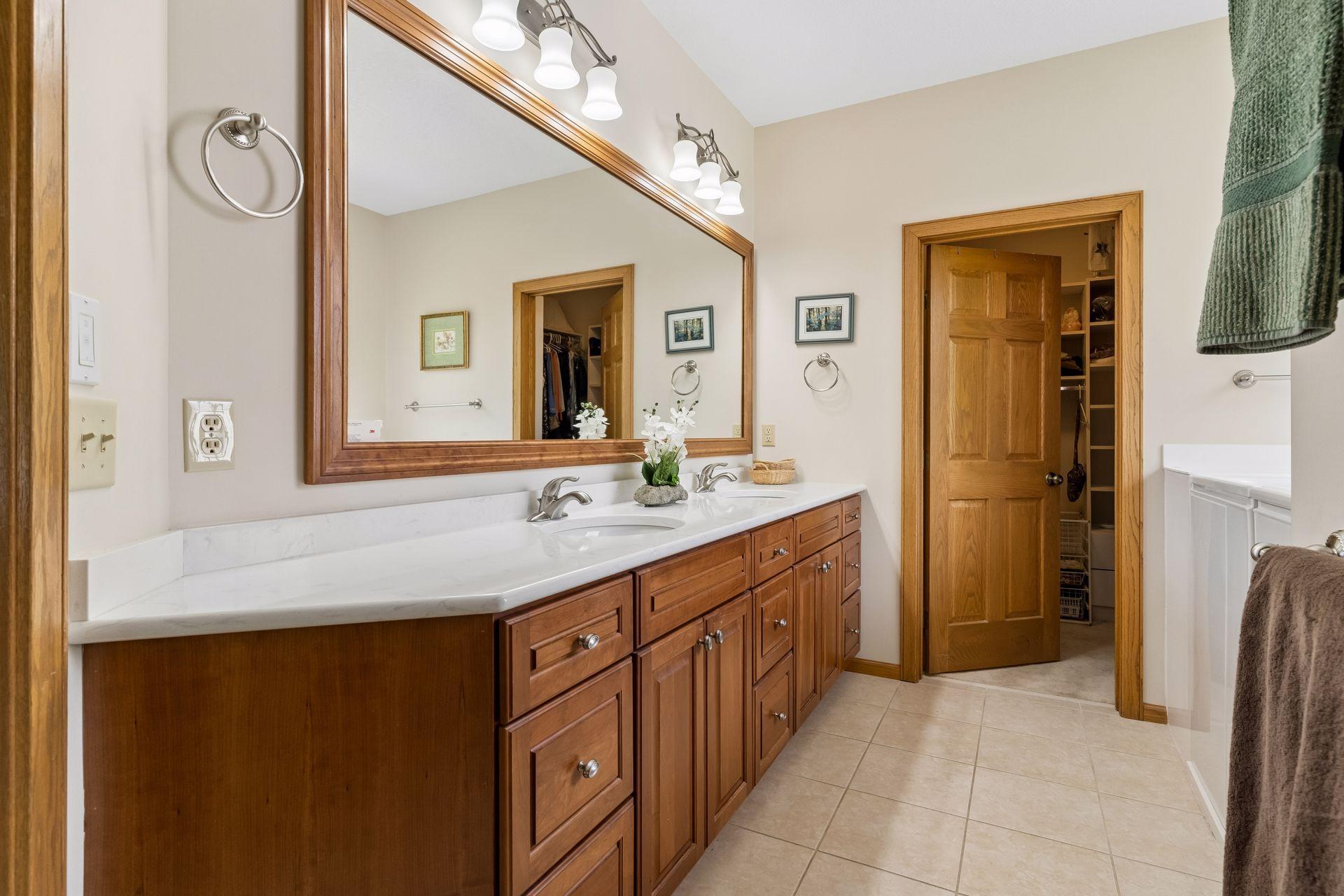 View of Residential at 9755 Wedgewood Circle, Woodbury MN 55125, Woodbury (34 of 74) - Mike Wilen | Minnesota Team Real Estate