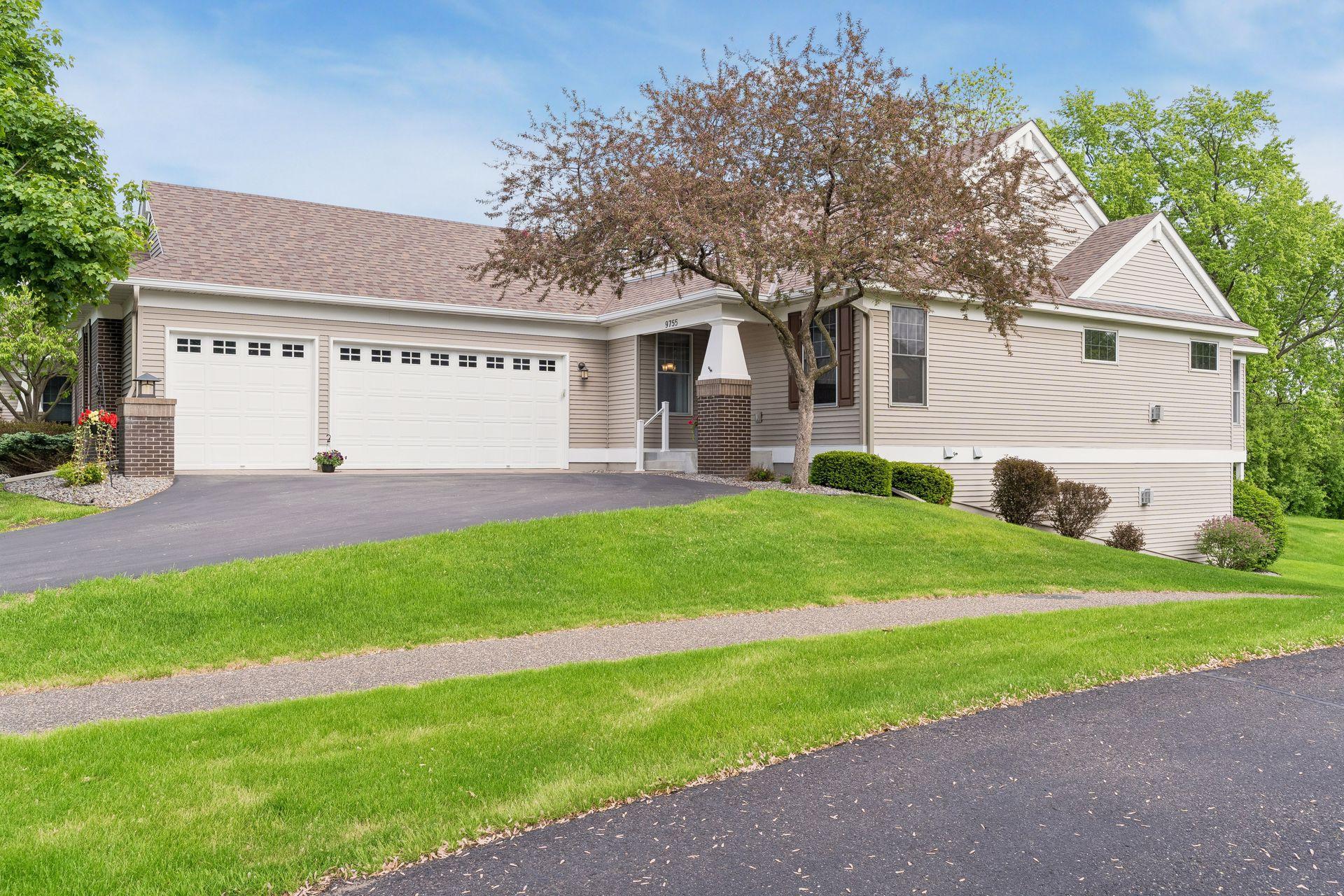 View of Residential at 9755 Wedgewood Circle, Woodbury MN 55125, Woodbury (60 of 74) - Mike Wilen | Minnesota Team Real Estate