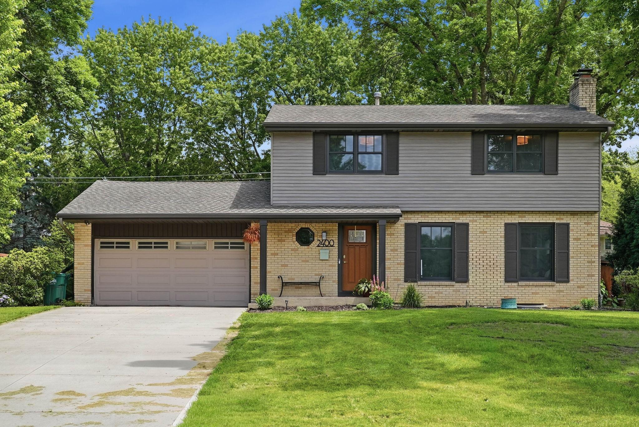 View of Residential at 2400 Cavell Avenue, Golden Valley MN 55427, Golden Valley (2 of 58) - Mike Wilen | Minnesota Team Real Estate