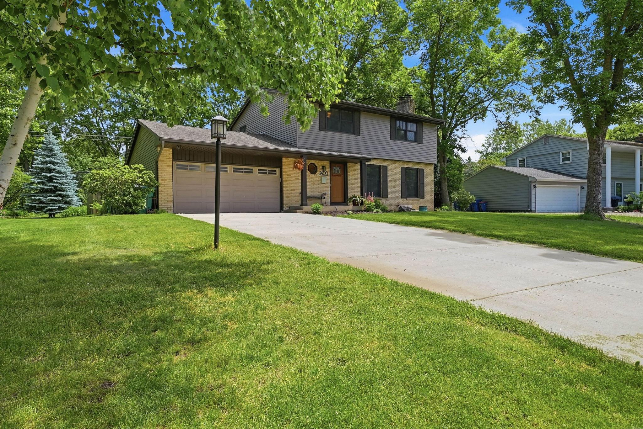 View of Residential at 2400 Cavell Avenue, Golden Valley MN 55427, Golden Valley (3 of 58) - Mike Wilen | Minnesota Team Real Estate