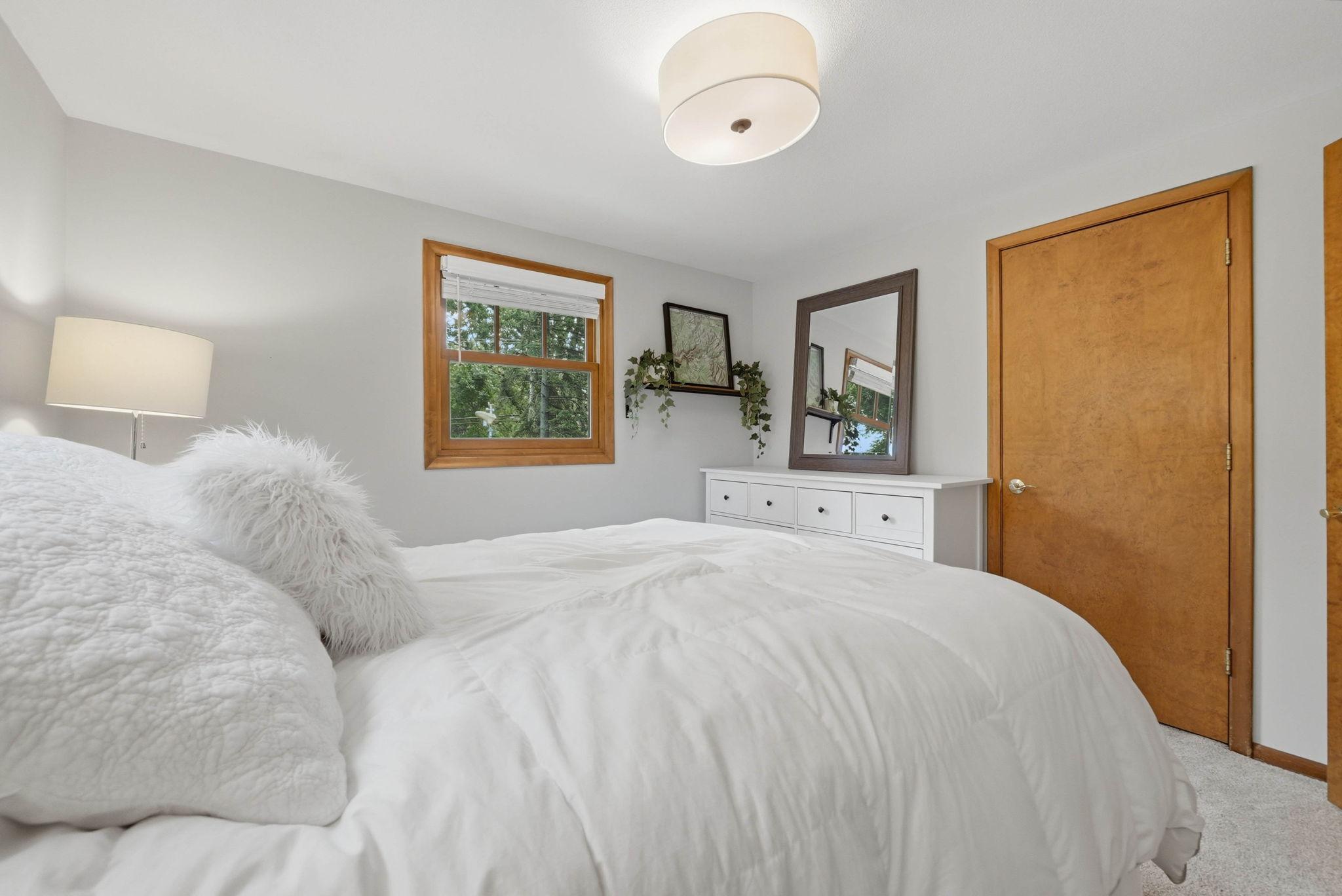 View of Residential at 2400 Cavell Avenue, Golden Valley MN 55427, Golden Valley (32 of 58) - Mike Wilen | Minnesota Team Real Estate
