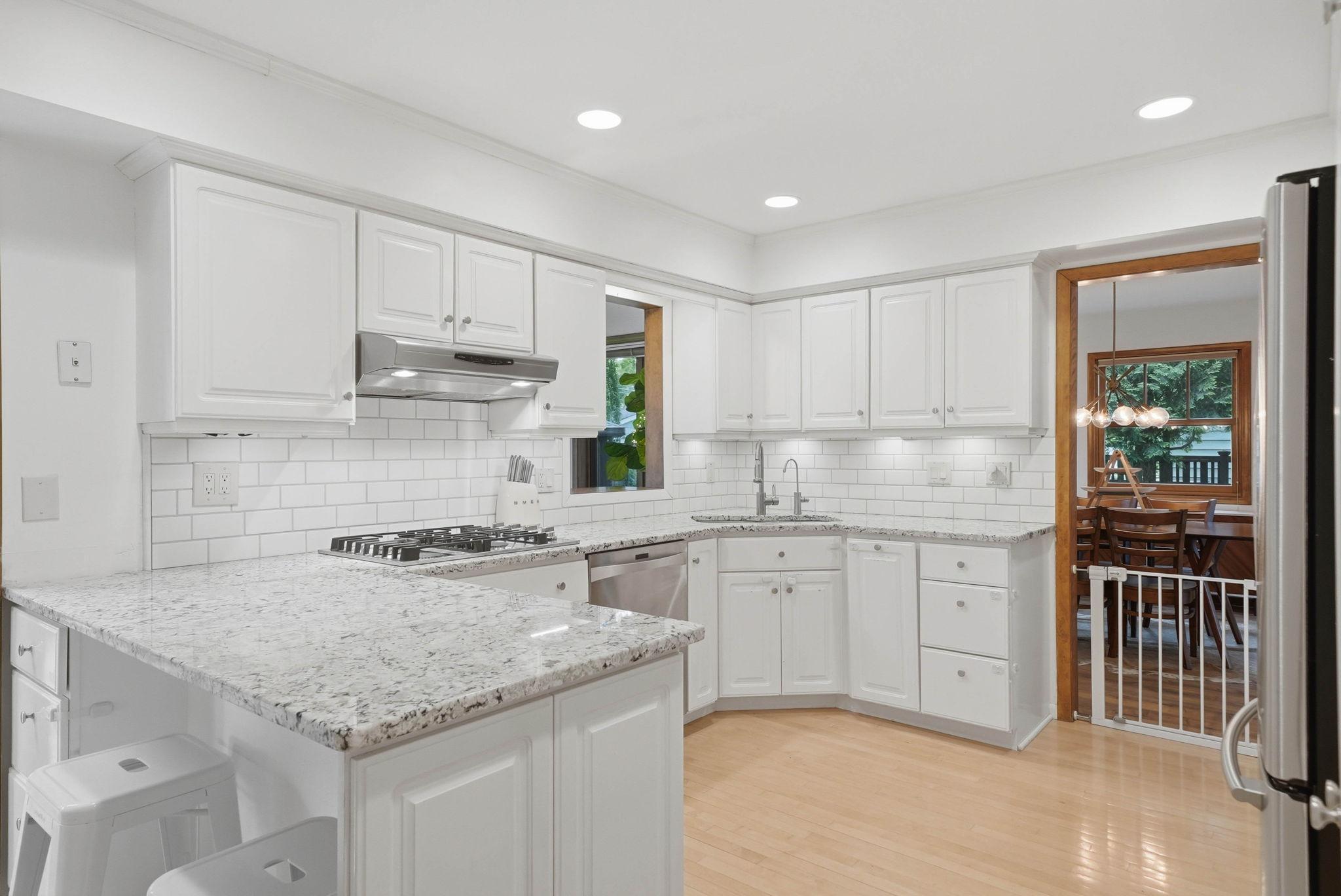 View of Residential at 2400 Cavell Avenue, Golden Valley MN 55427, Golden Valley (14 of 58) - Mike Wilen | Minnesota Team Real Estate