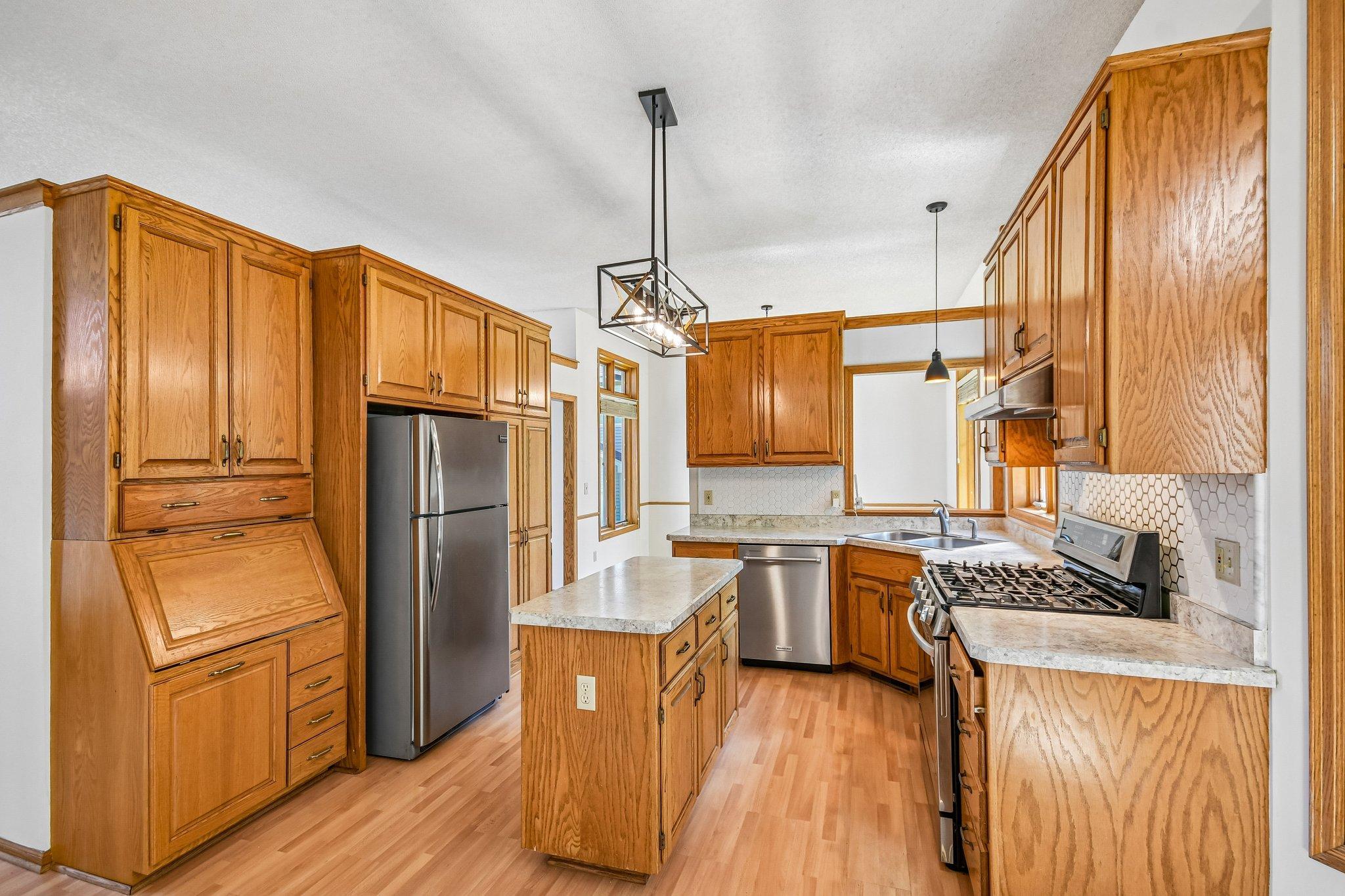 View of Residential at 14835 39th Avenue, Plymouth MN 55446, Plymouth (14 of 50) - Mike Wilen | Minnesota Team Real Estate