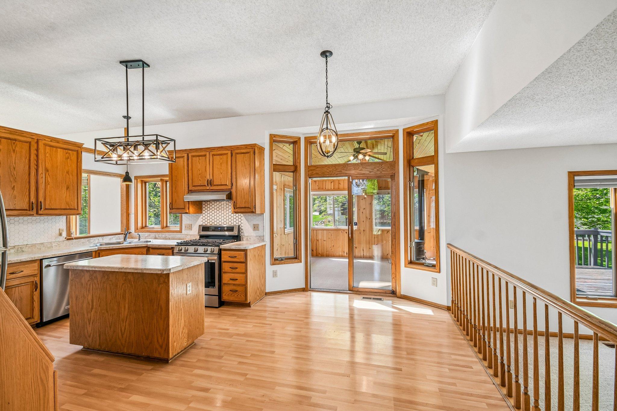 View of Residential at 14835 39th Avenue, Plymouth MN 55446, Plymouth (16 of 50) - Mike Wilen | Minnesota Team Real Estate