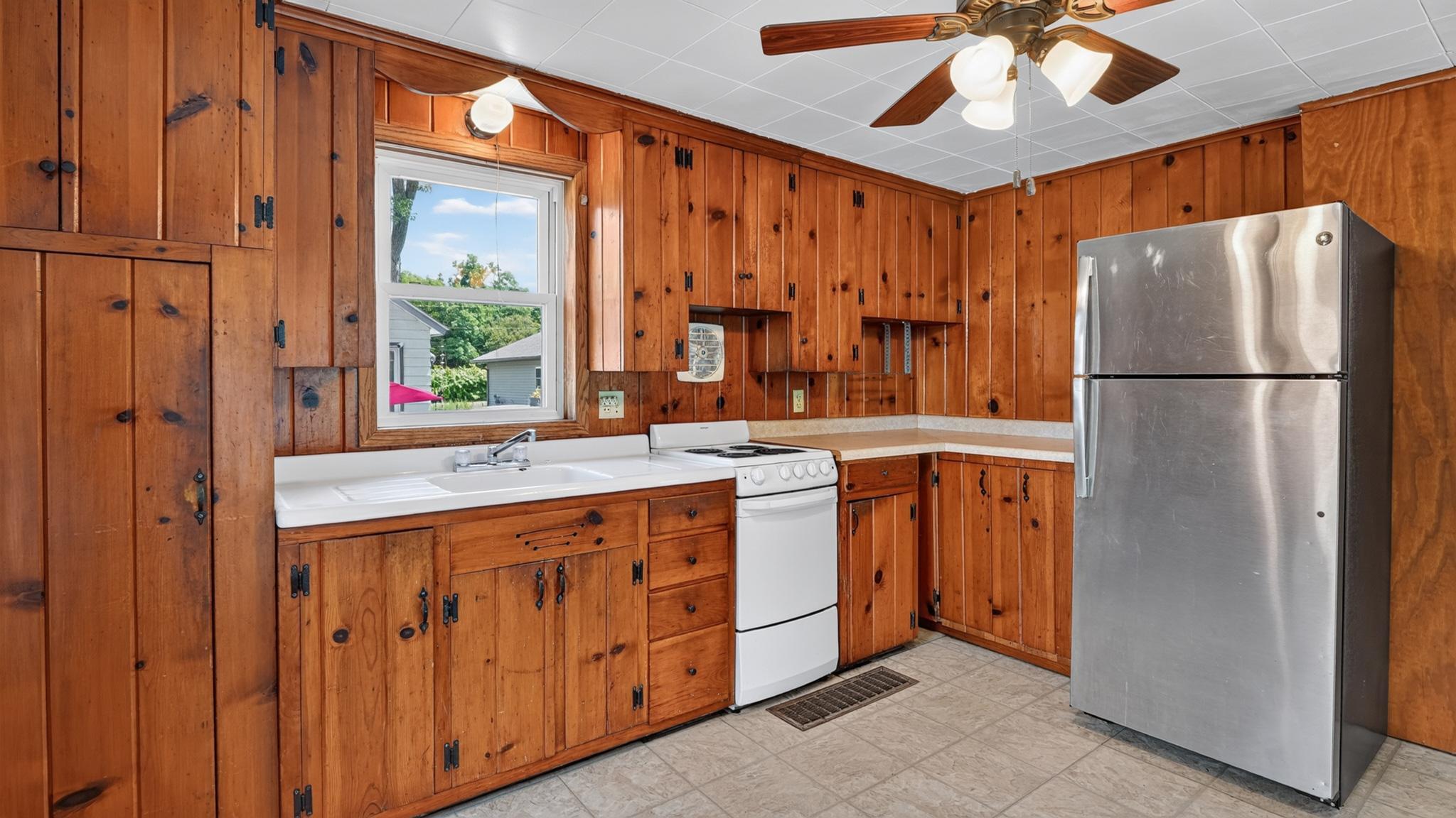 View of Residential at 204 Noble Street, Hinckley MN 55037, Hinckley (3 of 19) - Mike Wilen | Minnesota Team Real Estate