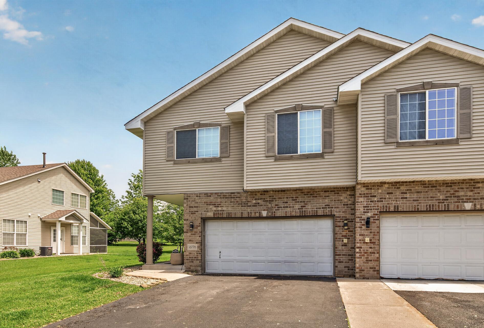 View of Residential at 13776 Dorothy Drive, Rogers MN 55374, Rogers (41 of 47) - Mike Wilen | Minnesota Team Real Estate