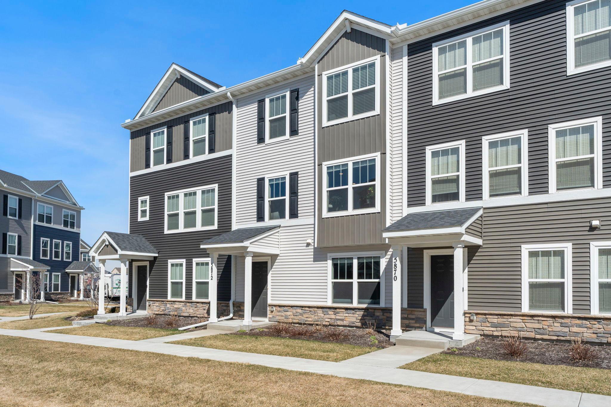 View of Residential at 5872 156th Way, Apple Valley MN 55124, Apple Valley (6 of 53) - Mike Wilen | Minnesota Team Real Estate