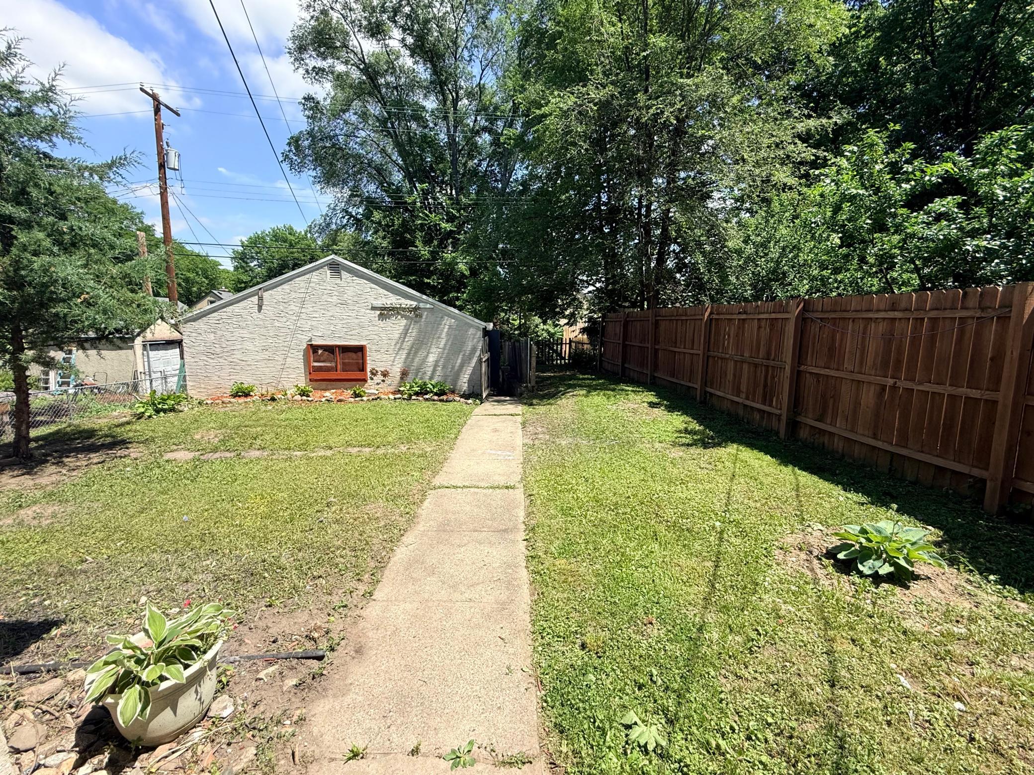 View of Residential at 3346 Sheridan Avenue, Minneapolis MN 55412, Minneapolis (25 of 26) - Mike Wilen | Minnesota Team Real Estate