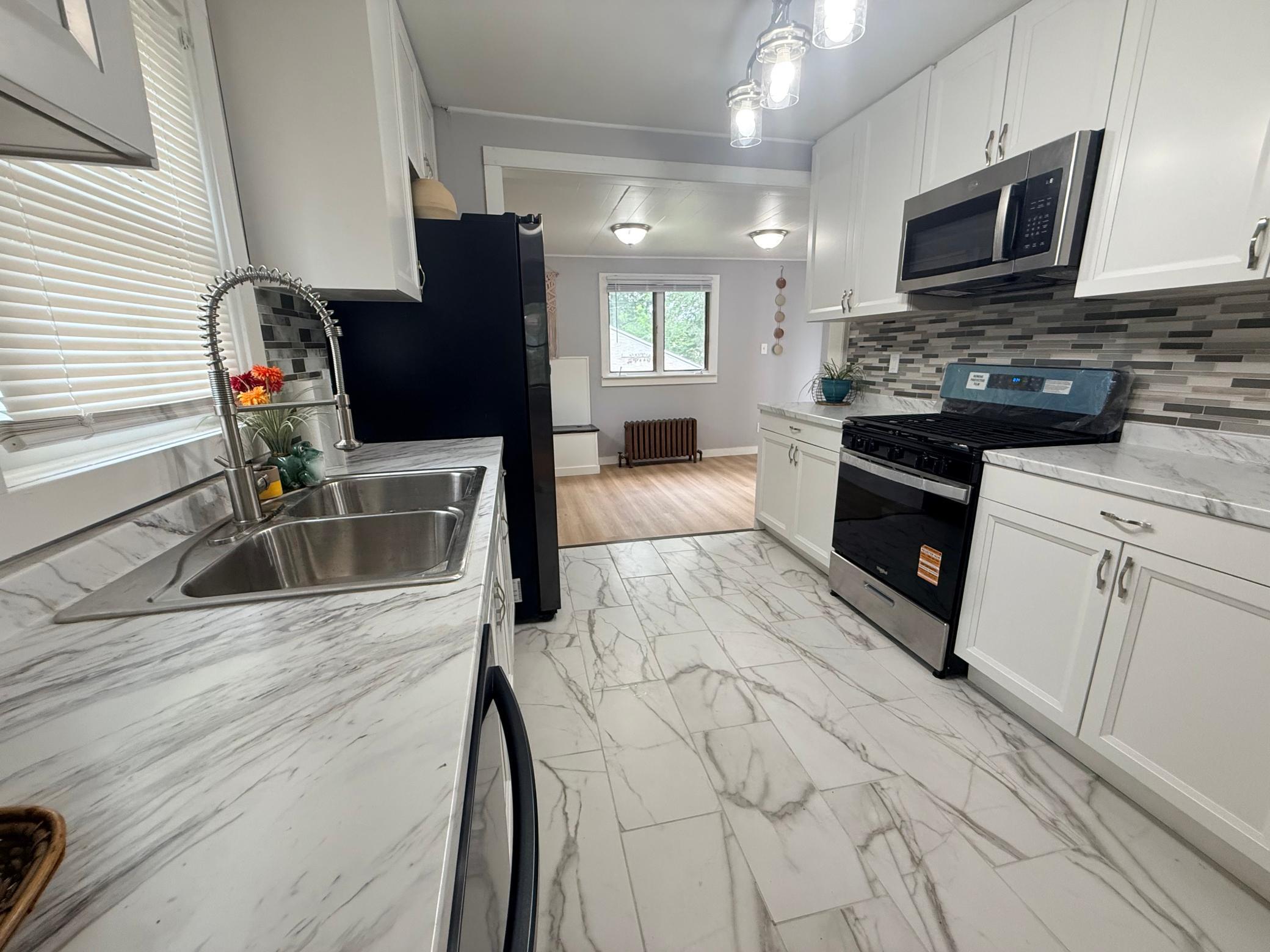 View of Residential at 3346 Sheridan Avenue, Minneapolis MN 55412, Minneapolis (8 of 26) - Mike Wilen | Minnesota Team Real Estate
