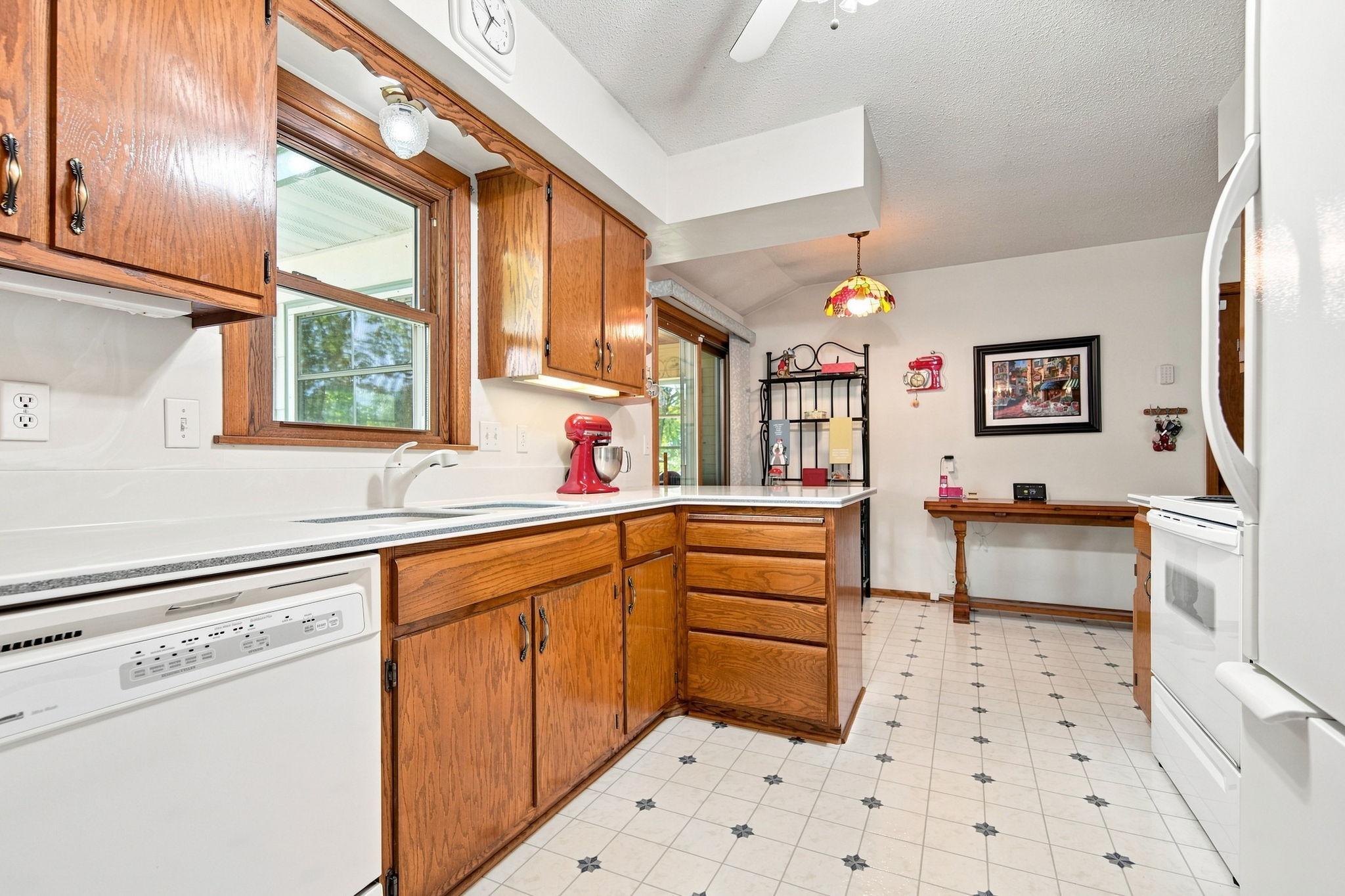 View of Residential at 10565 Madison Street, Blaine MN 55434, Blaine (10 of 32) - Mike Wilen | Minnesota Team Real Estate