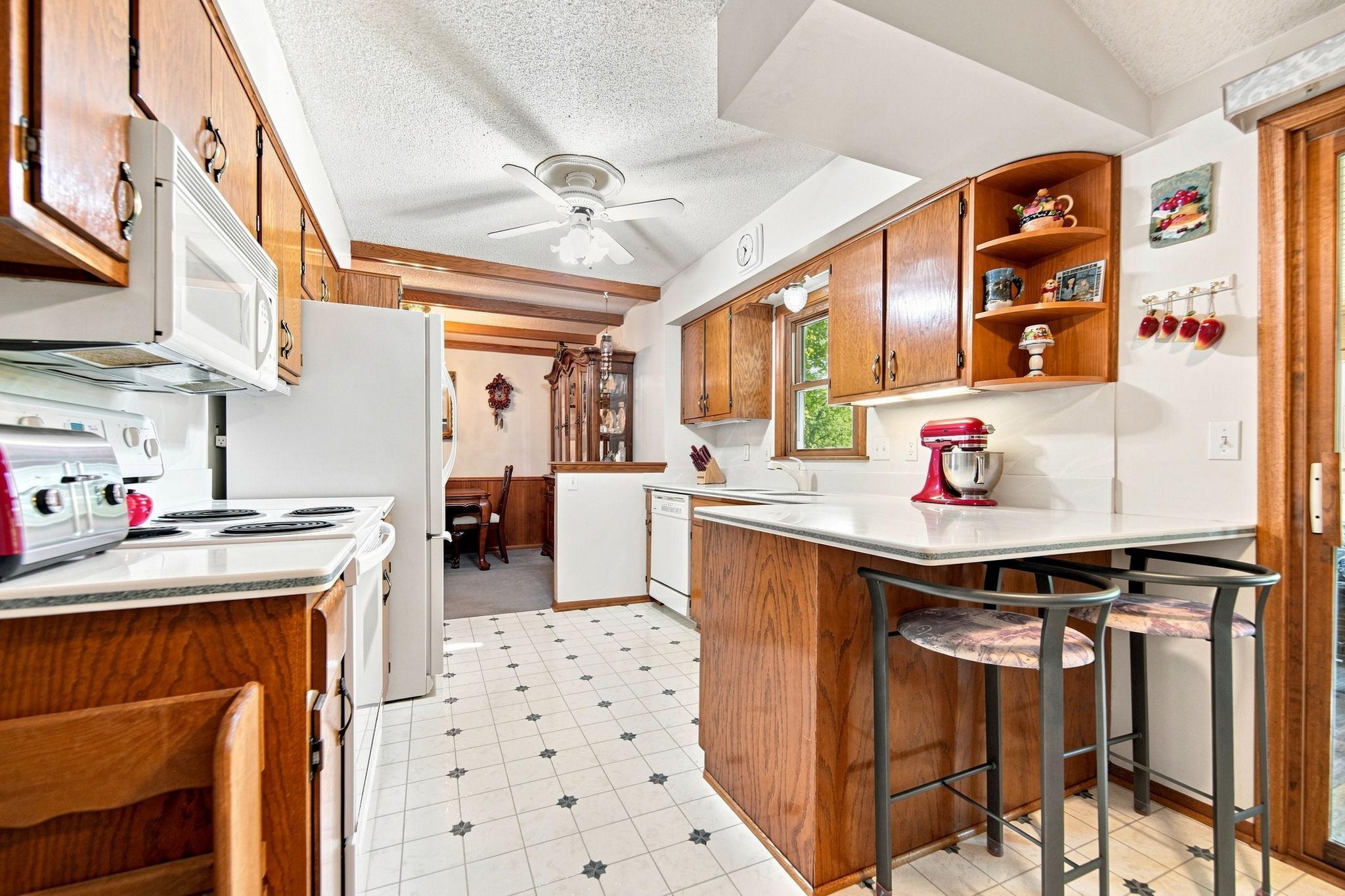 View of Residential at 10565 Madison Street, Blaine MN 55434, Blaine (9 of 32) - Mike Wilen | Minnesota Team Real Estate